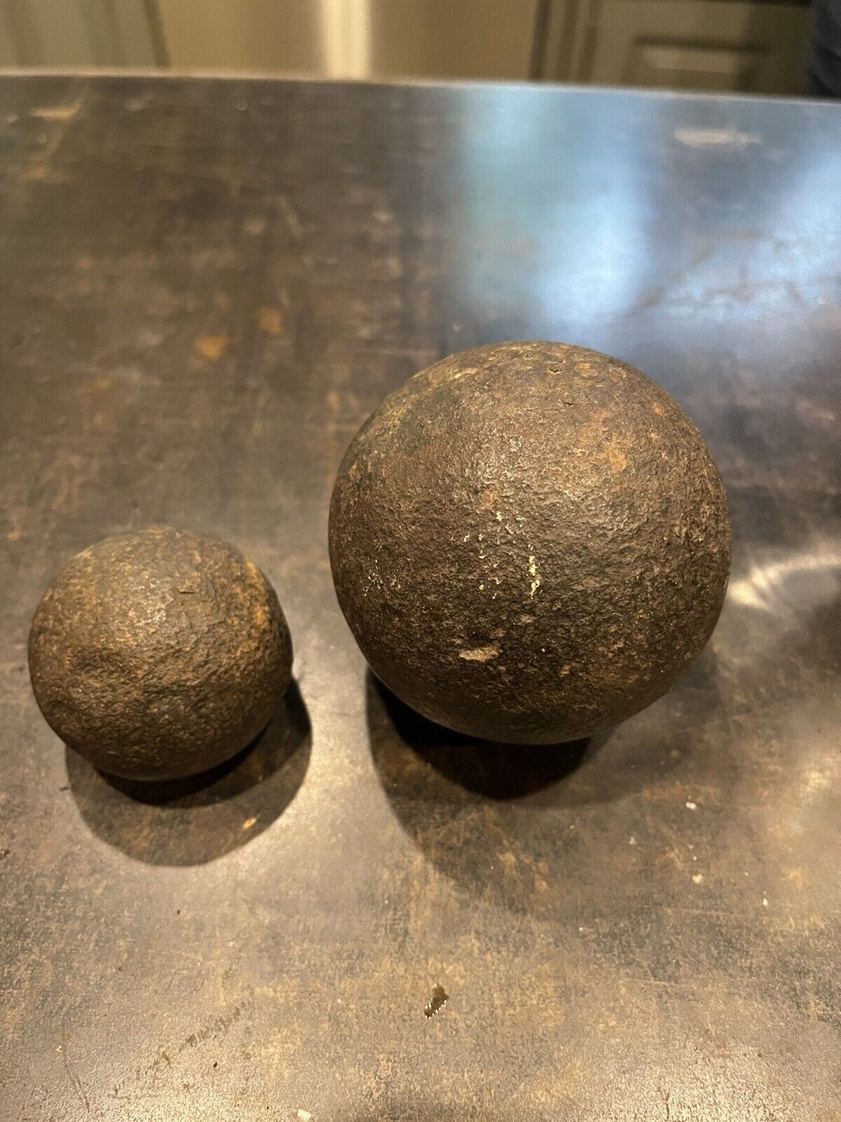 2 American revolutionary War Solid Shot Cannon Balls 
