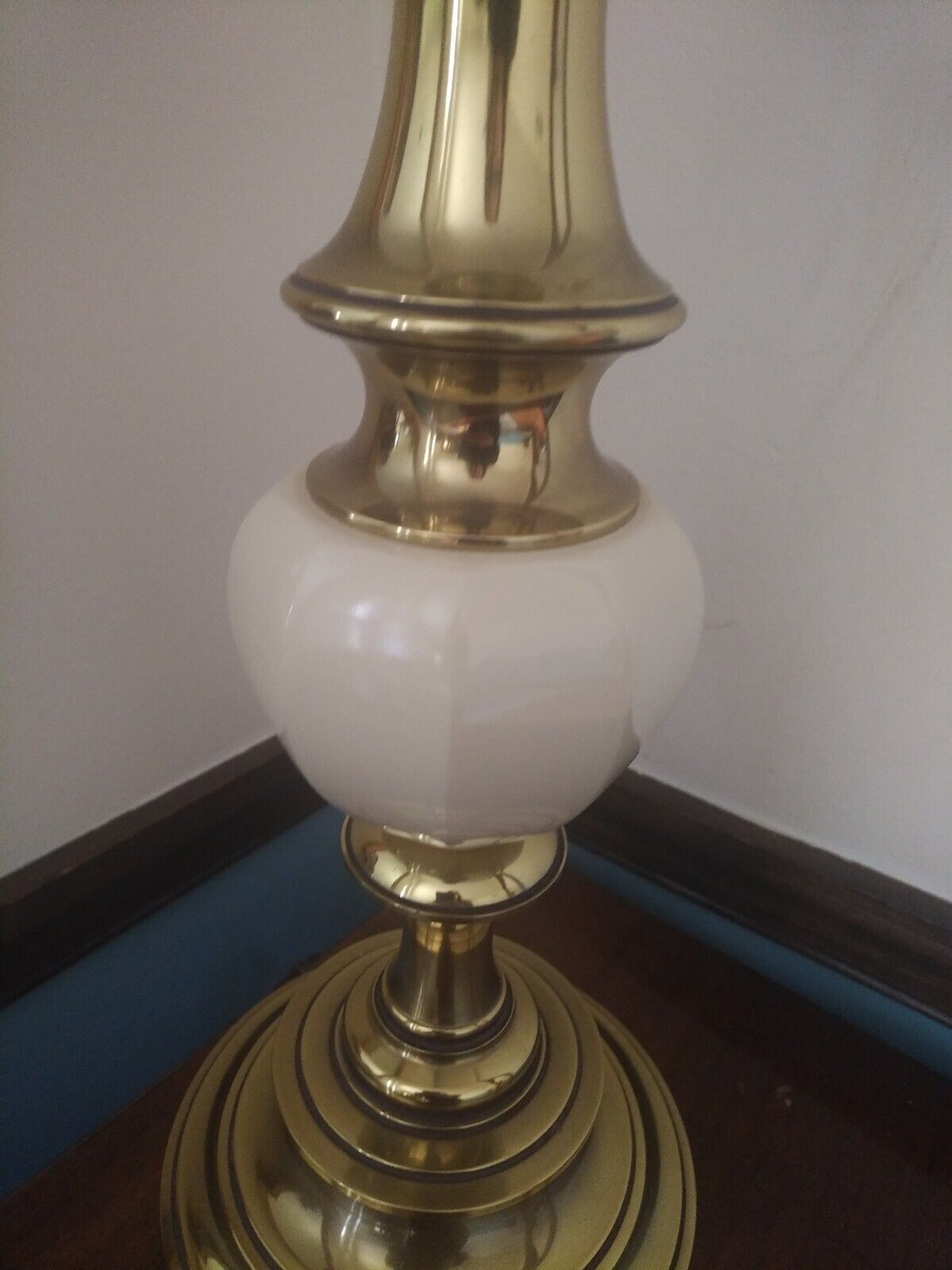STIFFEL Tall Vintage MCM Vintage Brass & Off White Ivory Table Desk Lamp 