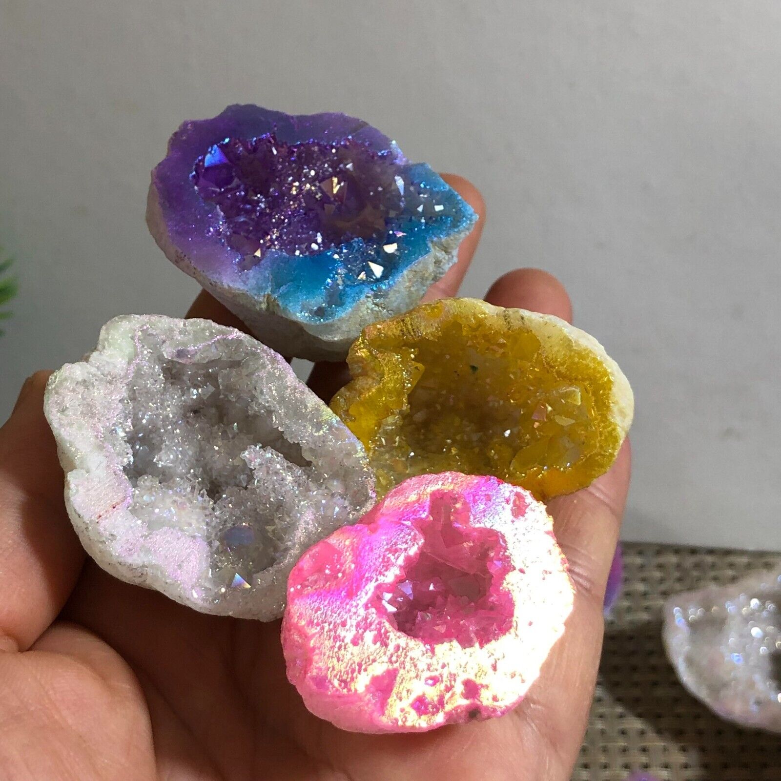 4pcs Natural hollow agate geode agate crystal cave as gift for home decor 94g