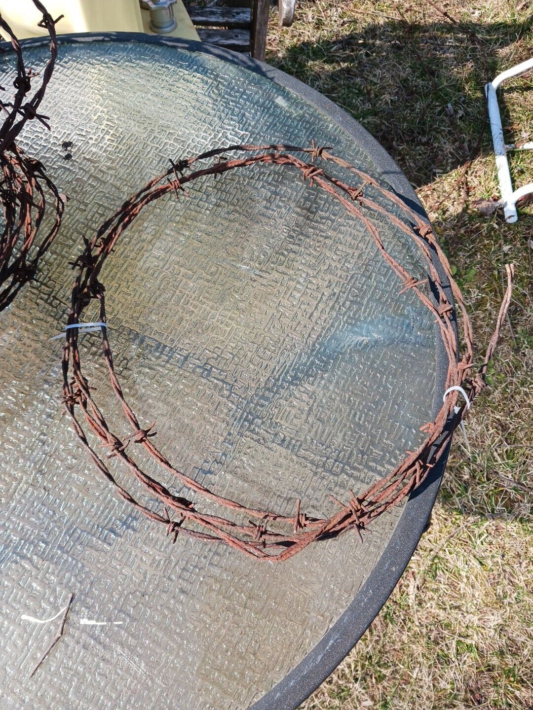 Vintage Rusty Barbed Wire 10' Pieces