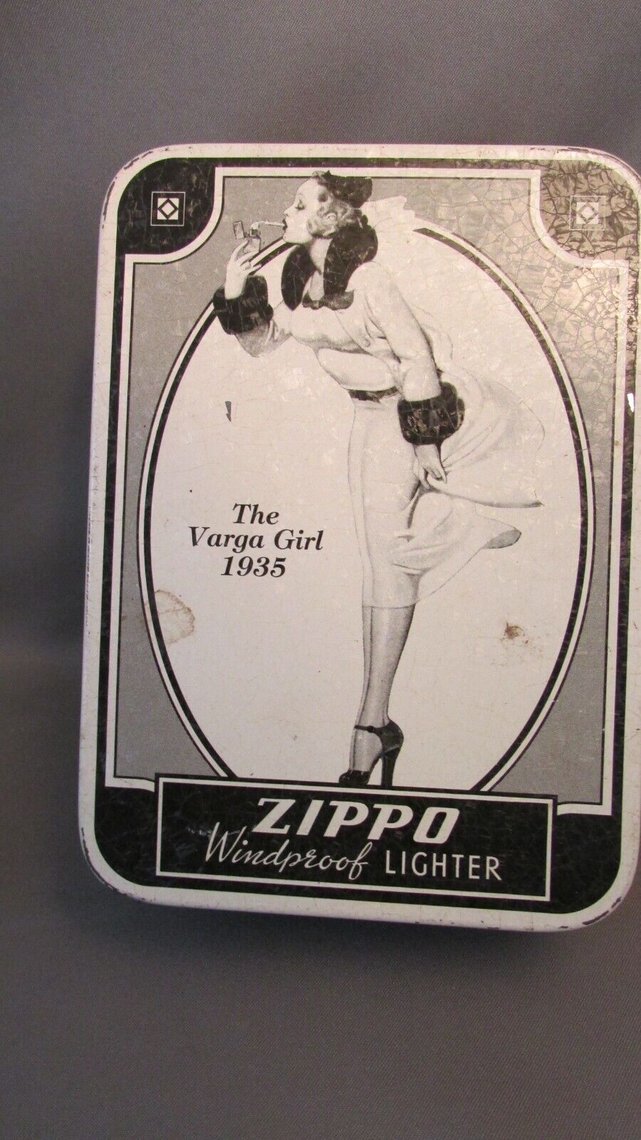 Zippo The Varga Girl Tin Box The Varga Girl 1935 ZIPPO LIGHTER