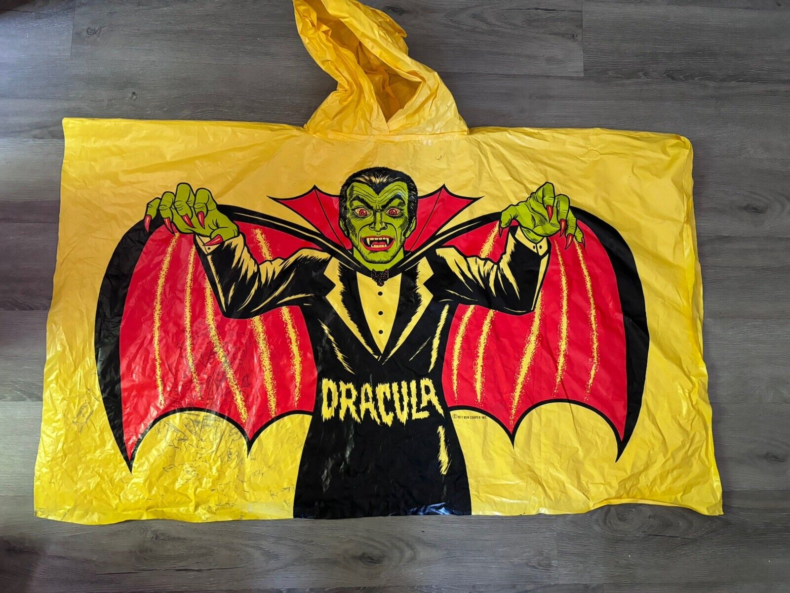 🧛1977 Ben Cooper Dracula Costume Poncho Rain  Plastic Child Vintage Vampire