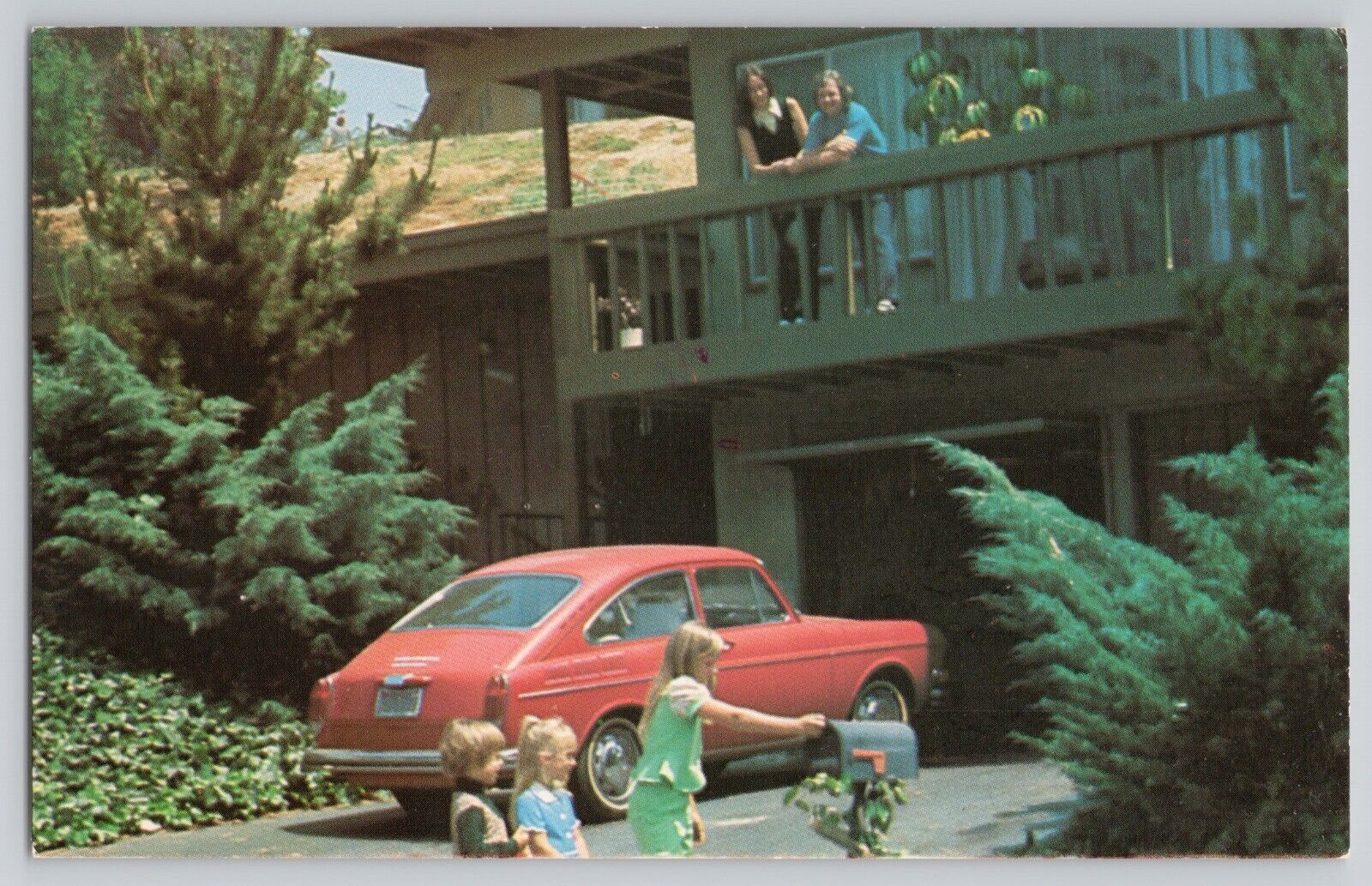 1970s Volkswagen Type 3 Fastback National Van Lines Advertisement Postcard