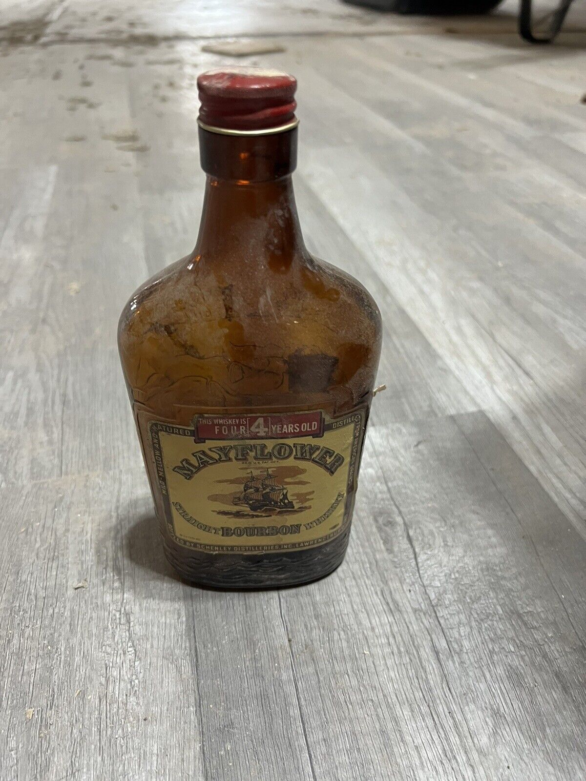 VINTAGE Mayflower Straight Bourbon Whiskey Bottle