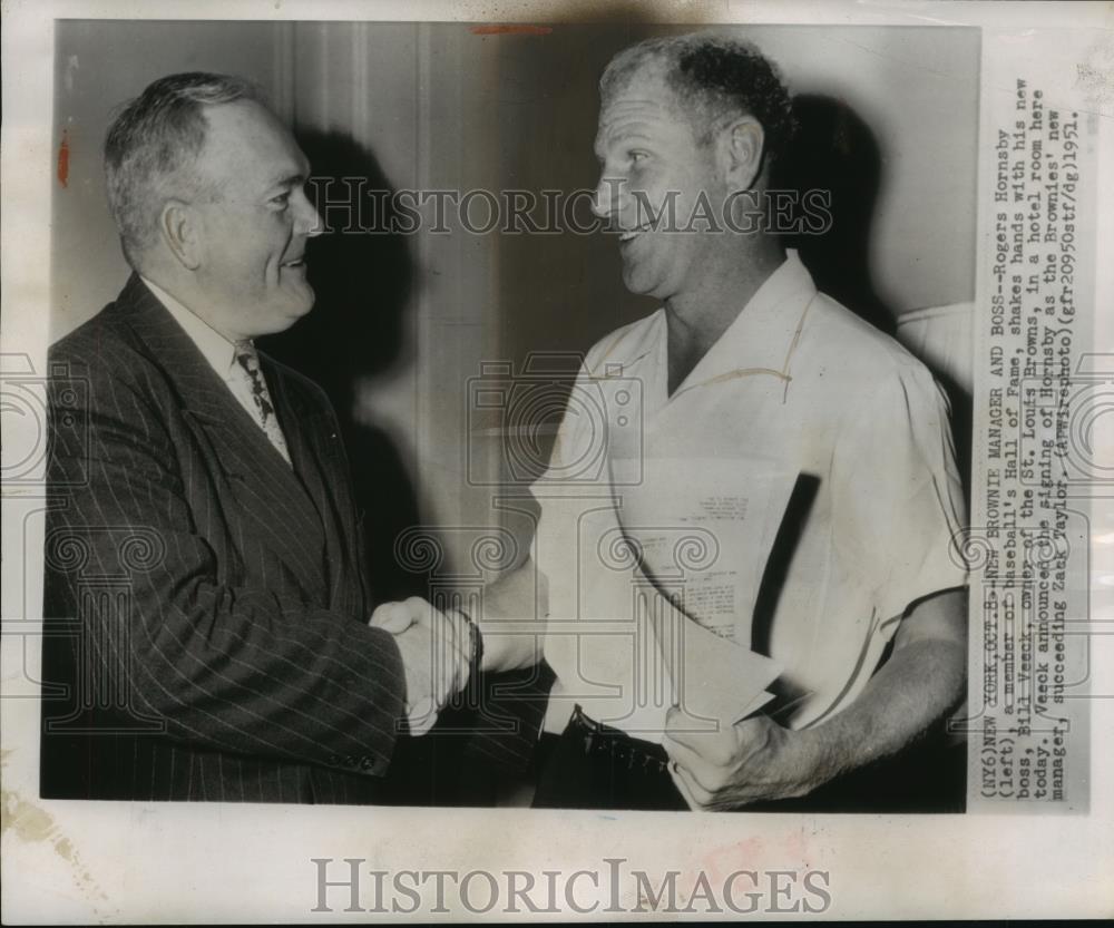 1951 Press Photo Rogers Hornsby Baseball Hall of Fame & boss Bill Veeck of Brown