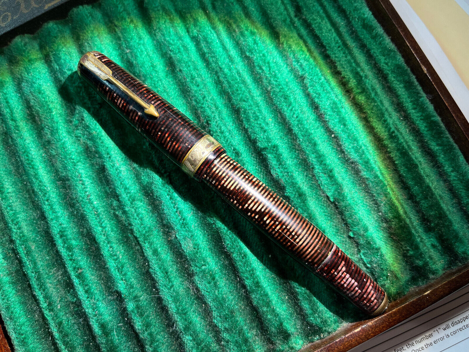 1937 Parker Vacumatic Maxima in Red Pearl
