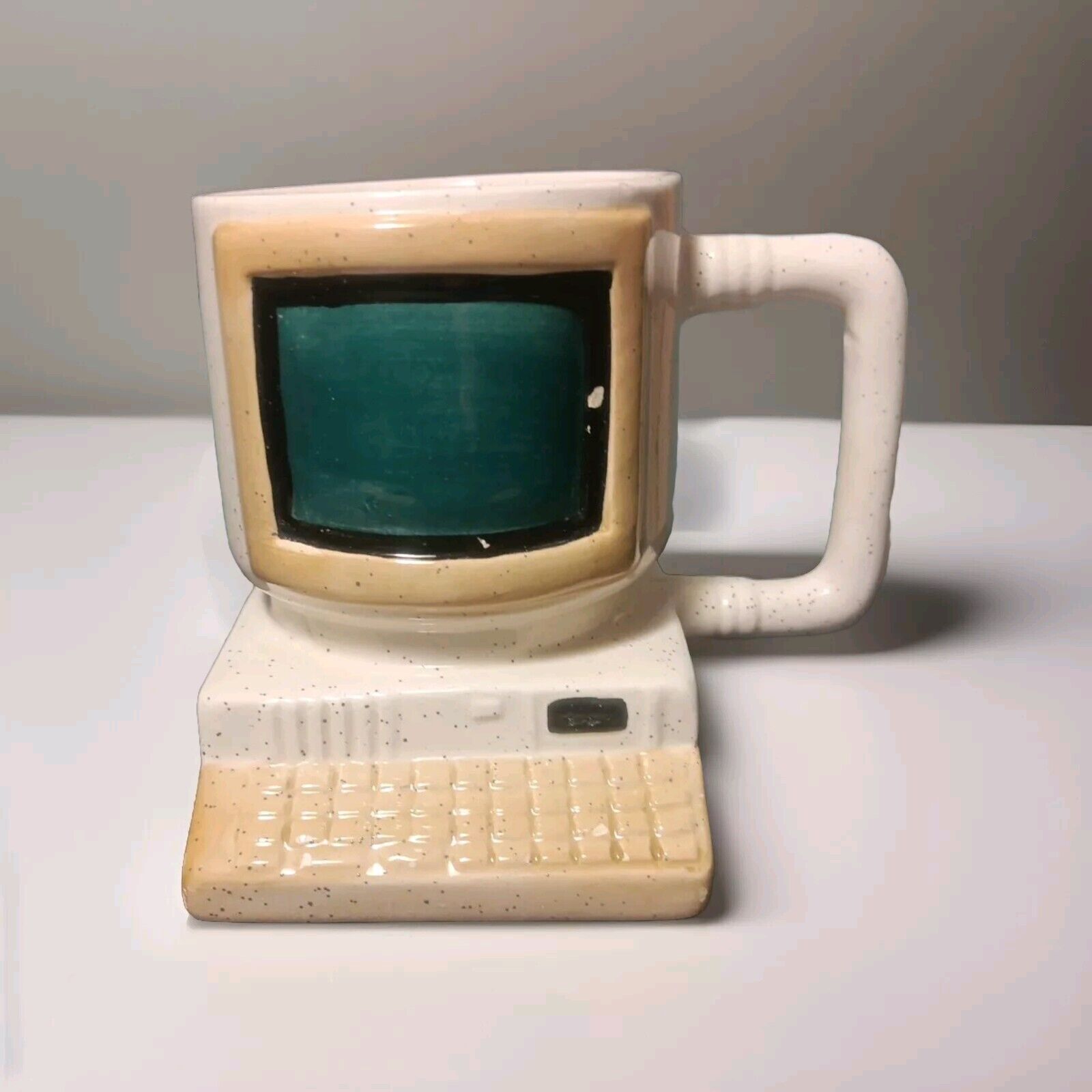 Vintage Fred Hollinger Desktop Computer 1992 Ceramic  Coffee Tea Mug Cup Handle 
