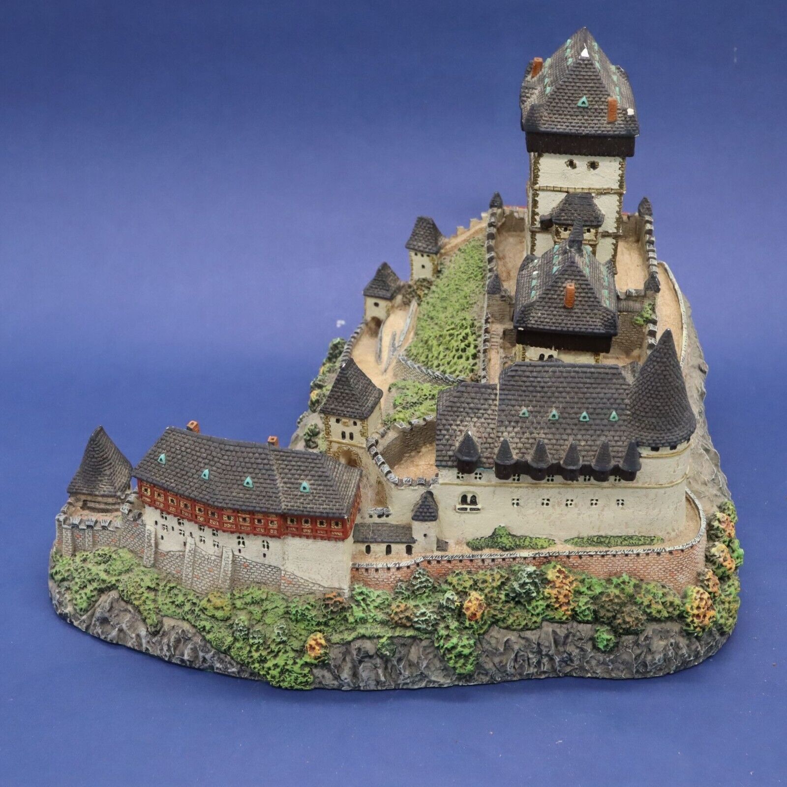 Vintage Danbury Mint Karlstejn Castle Bohemia Enchanted Castles Of Europe 1994