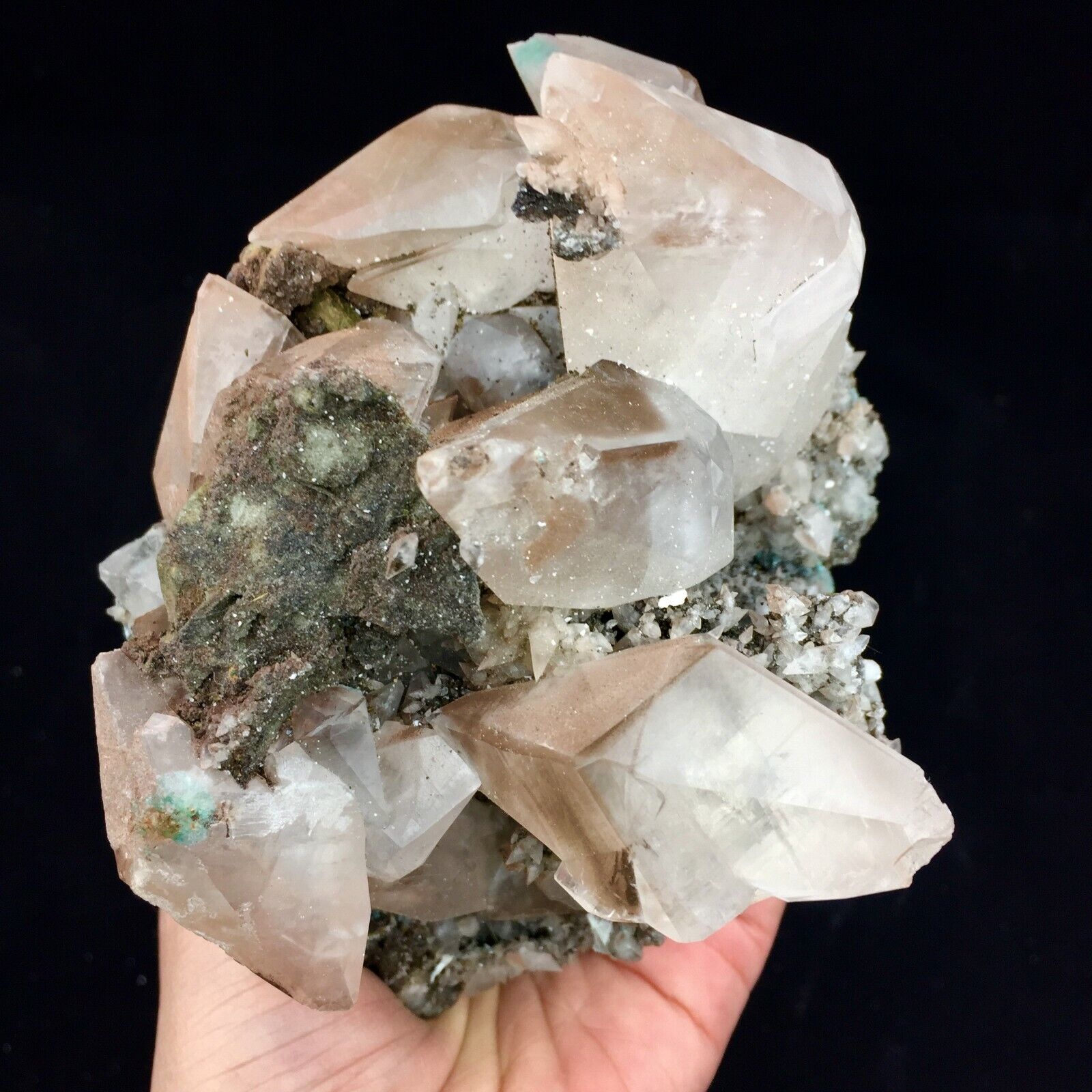 840g Rare Beauty White Dipyramidal Calcite Crystal Cluster Mineral Specimen