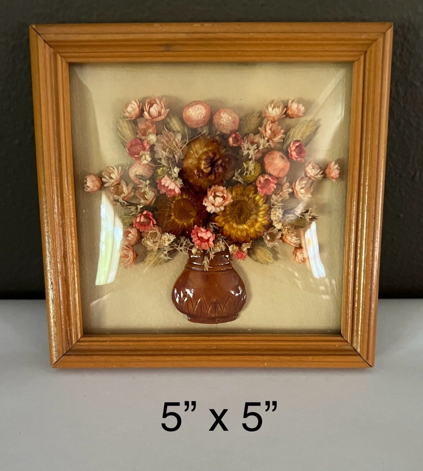 Vintage Bubble Picture Convex Glass Pretty 3D Pink Flowers in a Vase EXCELLENT