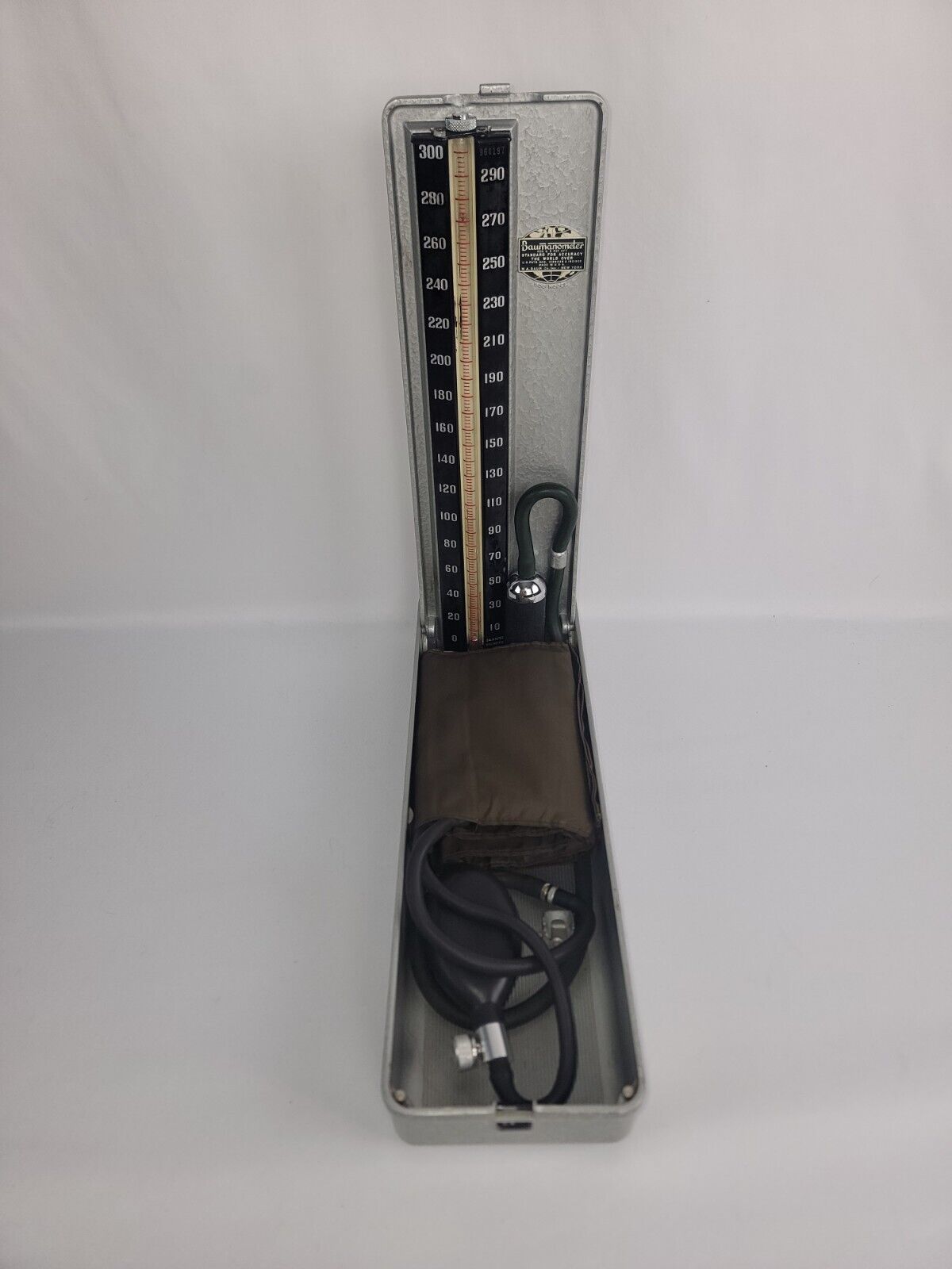 Vintage Baumanometer Model 300 1935-1960 Blood Pressure Machine House Call Dr.