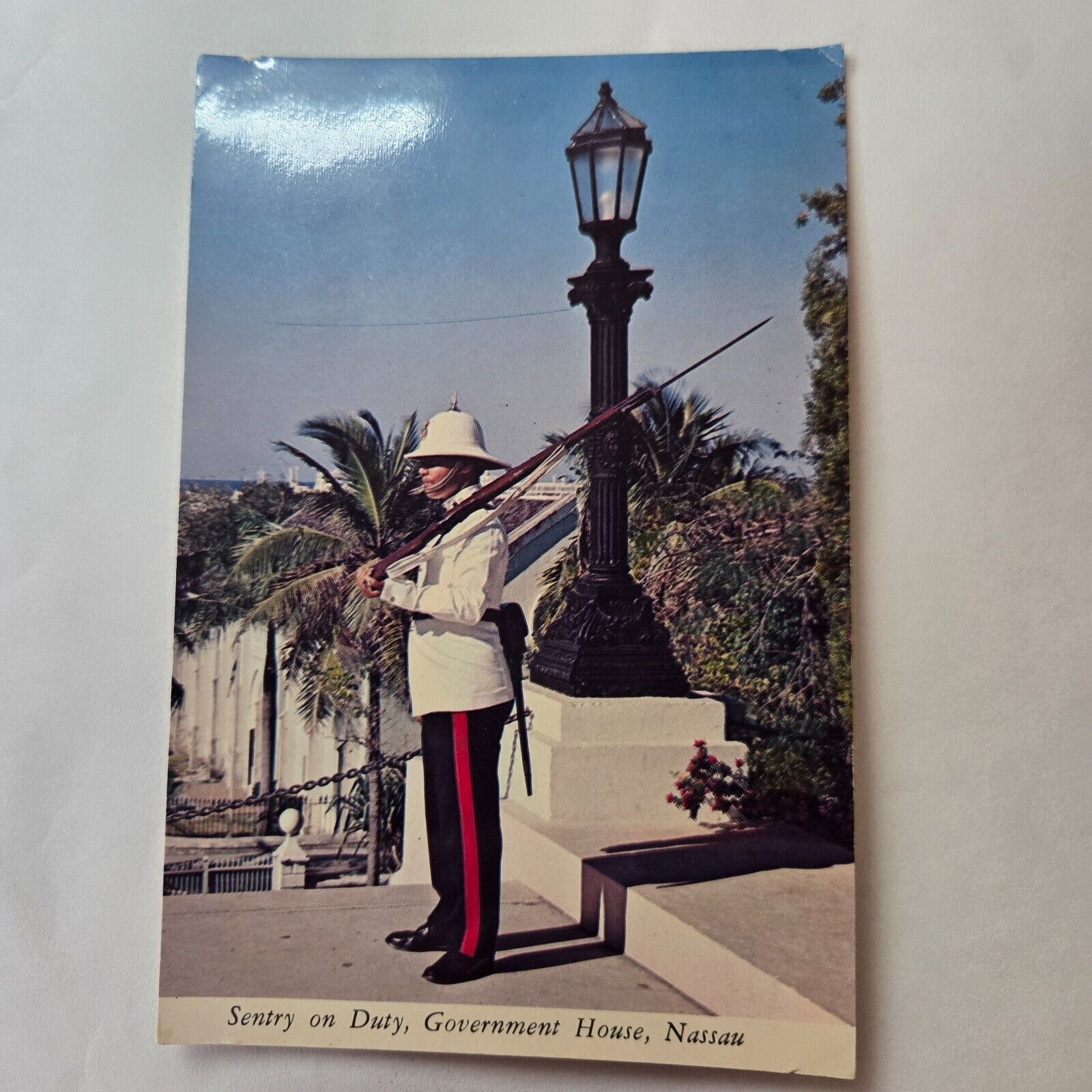 Sentry on Duty Government House Nassau Bahamas color Postcard 1960\'s unmailed