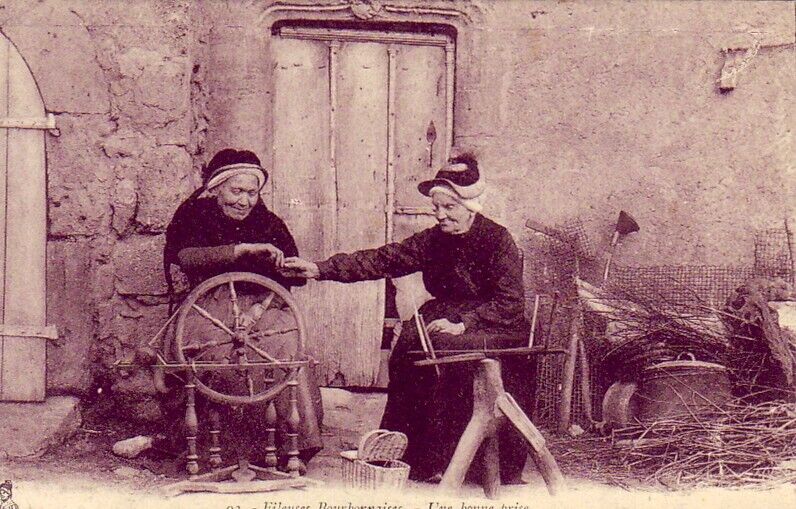CPA 03 ALLIER approx. Bourbonnes women\'s spinning mills a good grip 1915
