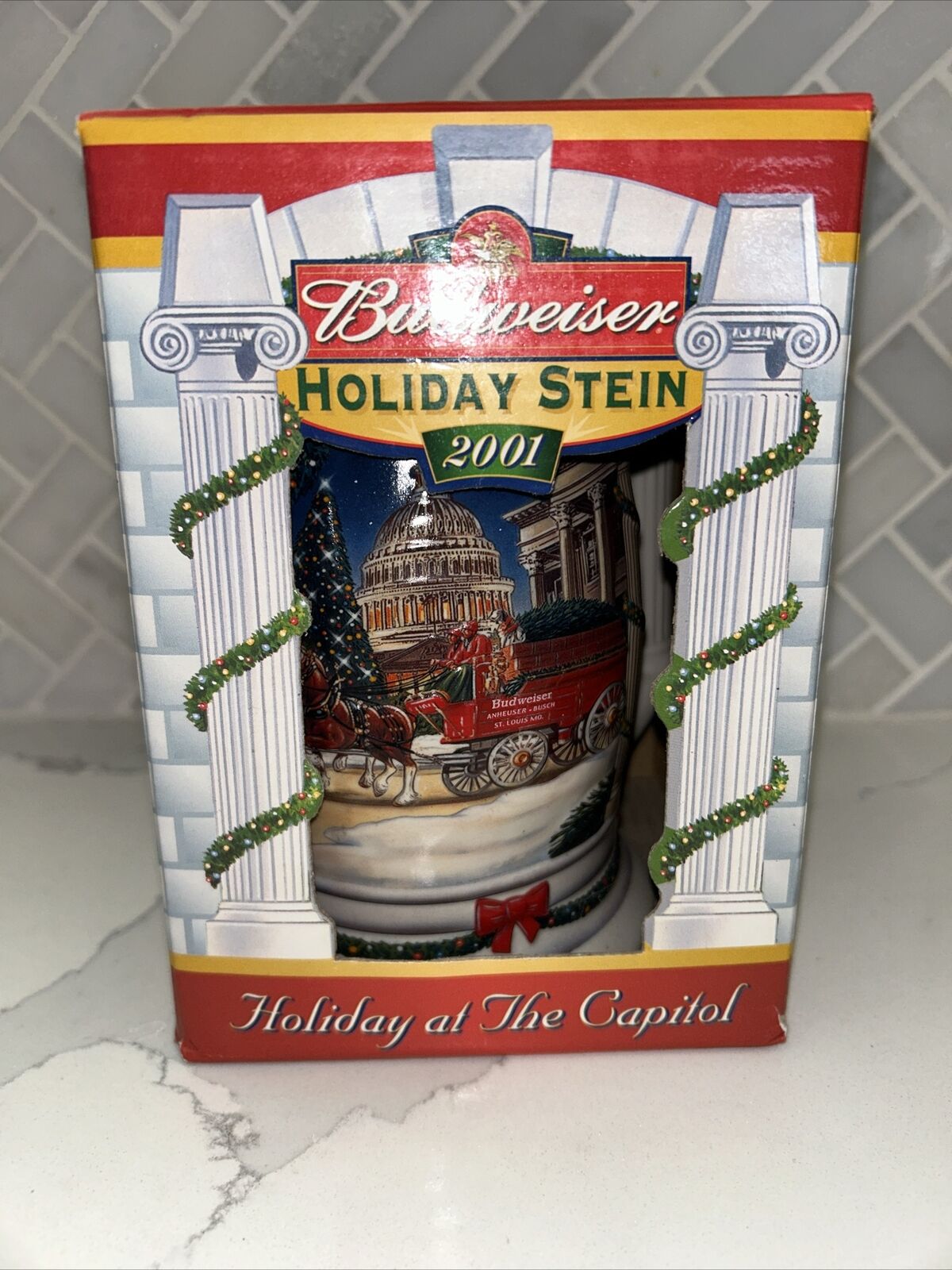 2001 Anheuser Busch AB Budweiser Holiday Christmas Beer Stein Clydesdales NIB