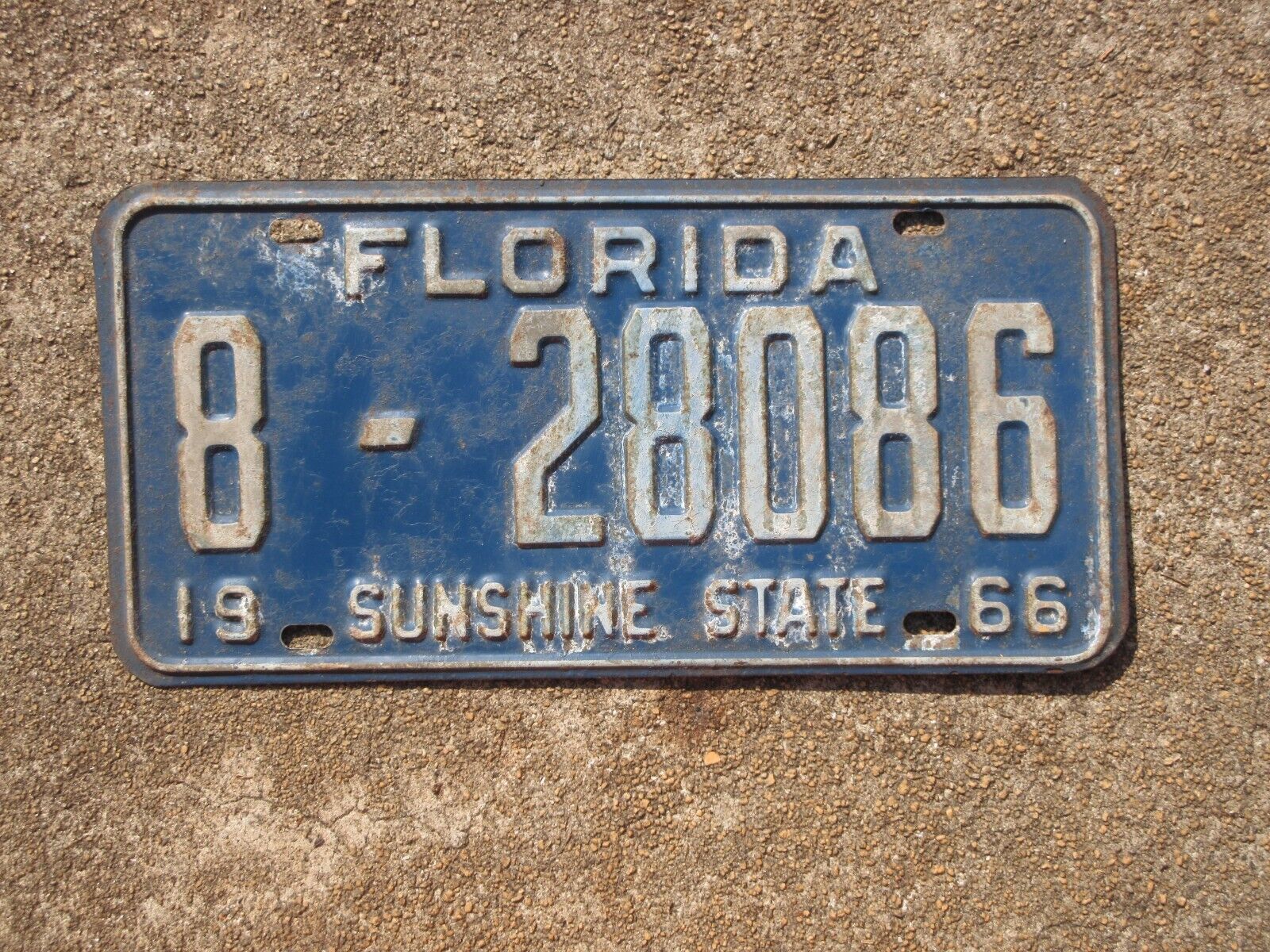 1966 Florida License Plate FL Volusia County Chevy Chevrolet Dodge Ford 8 28086
