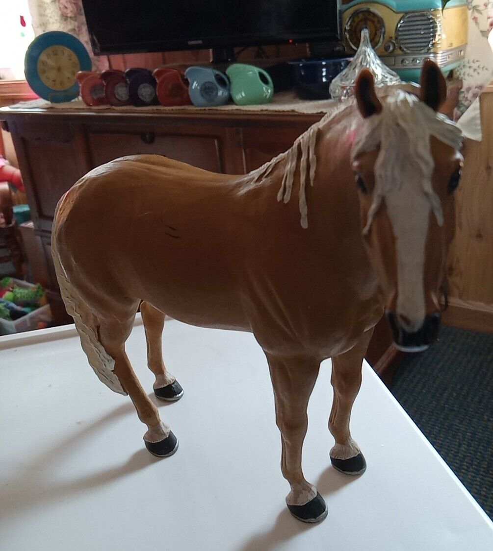 PALOMINO MARE Animal Figurine Safari Ltd. Toy Winners circle Horse Collection
