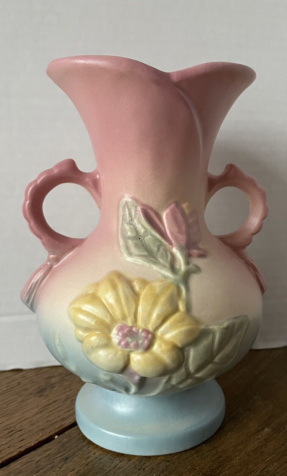 Vtg Hull Art Pottery Vase USA 15-6.5”Magnolia Pattern Dbl Handle …. Read As-Is