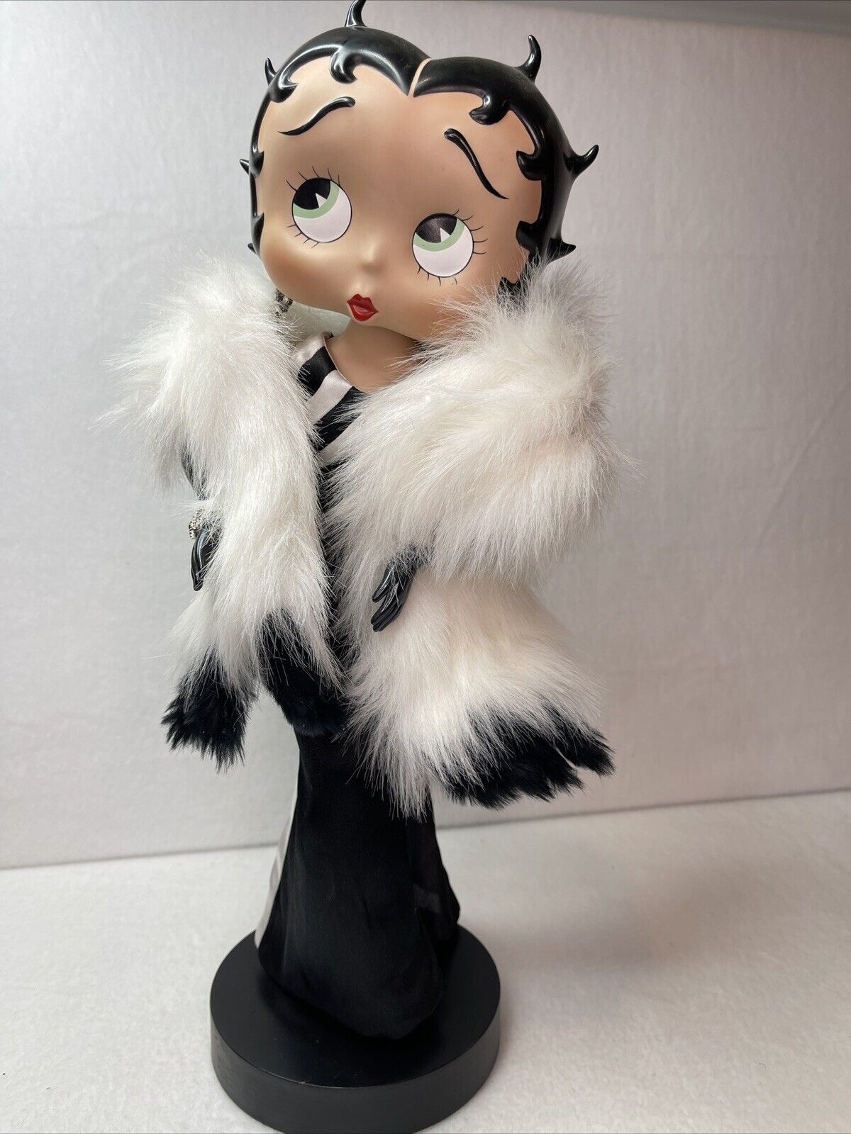 Danbury Mint Betty Boop “Dressed To Perfection” Limited Edition 2004