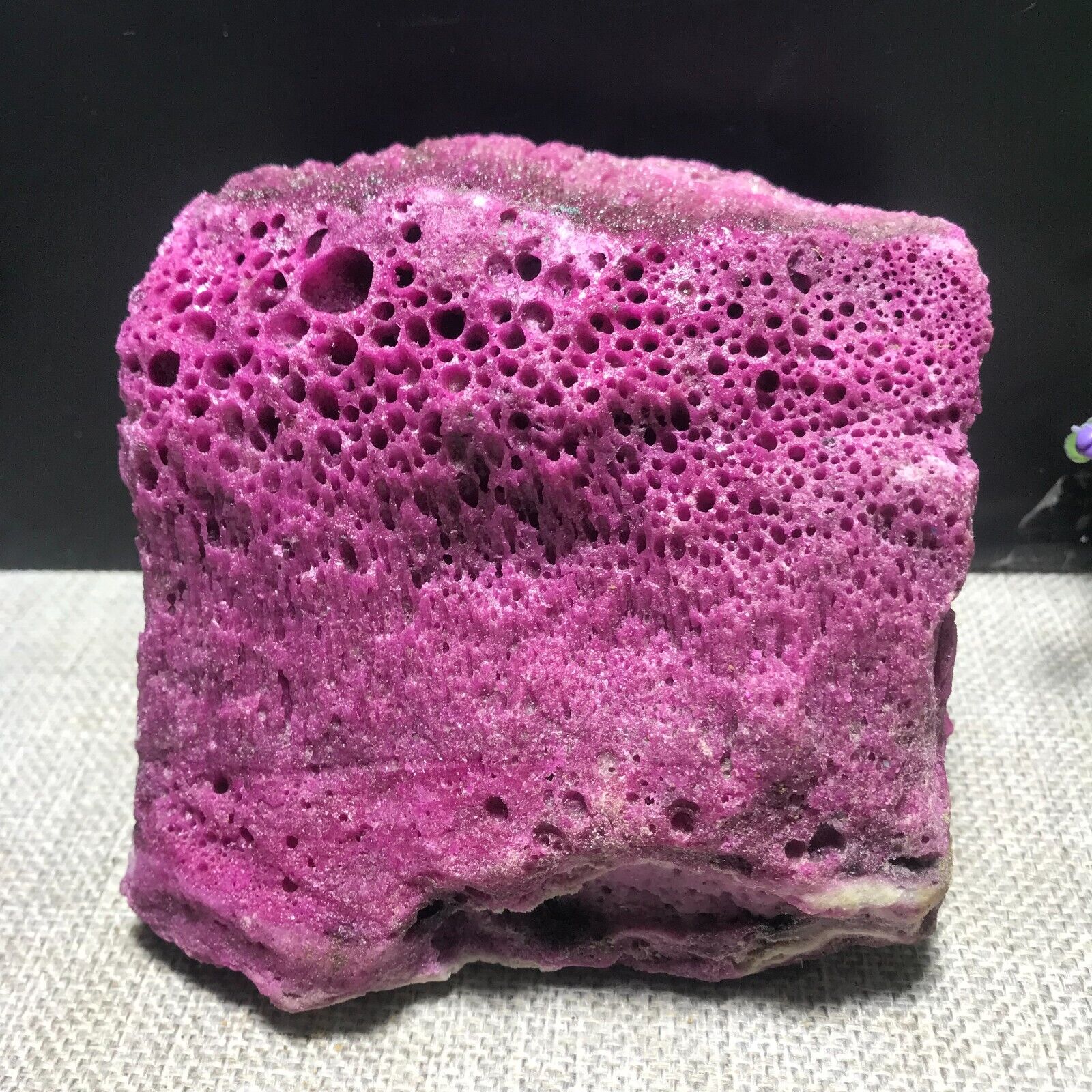 1510g Natural rough red corundum mineral, ruby raw ore, spirit stone 02