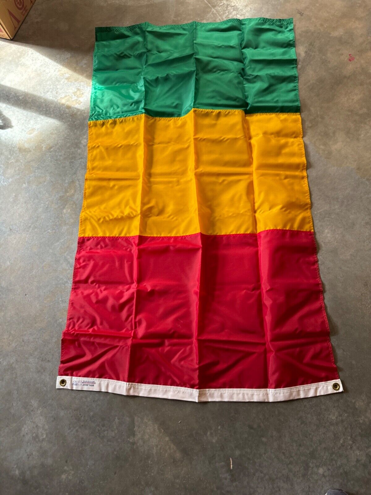 Nylon Annin and Company Guinea Flag 3' X 5' 