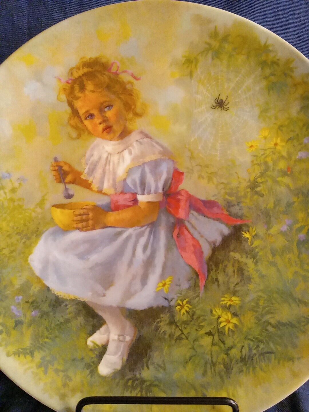 Reco - Collector\'s Plate - 1981 Mother Goose Series Little Miss Muffet
