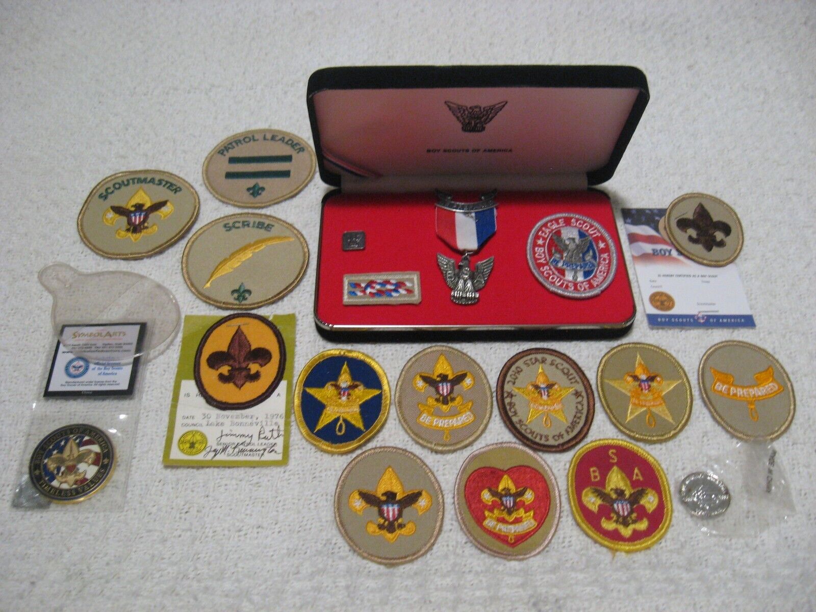 Vintage BSA Boy Scout Eagle Scout Award in Case w/Patches Pins and Coins Lot