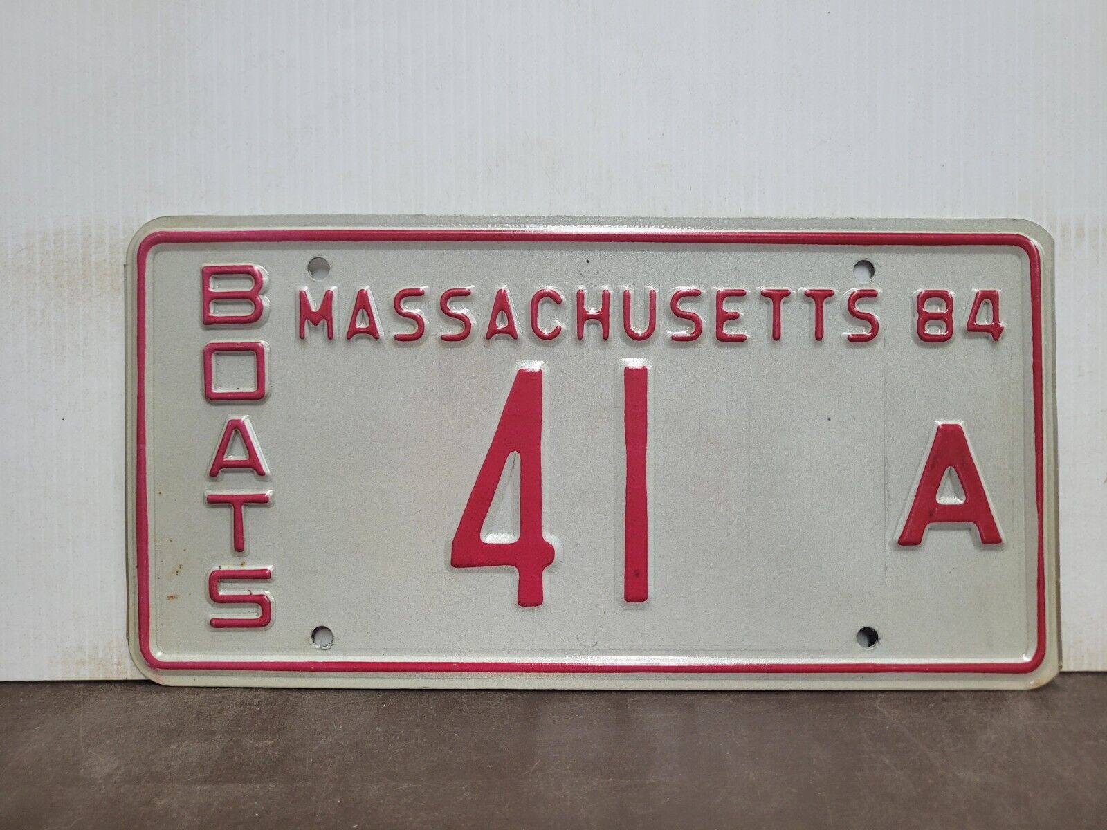 1984  Massachusetts BOATS   License Plate Tag