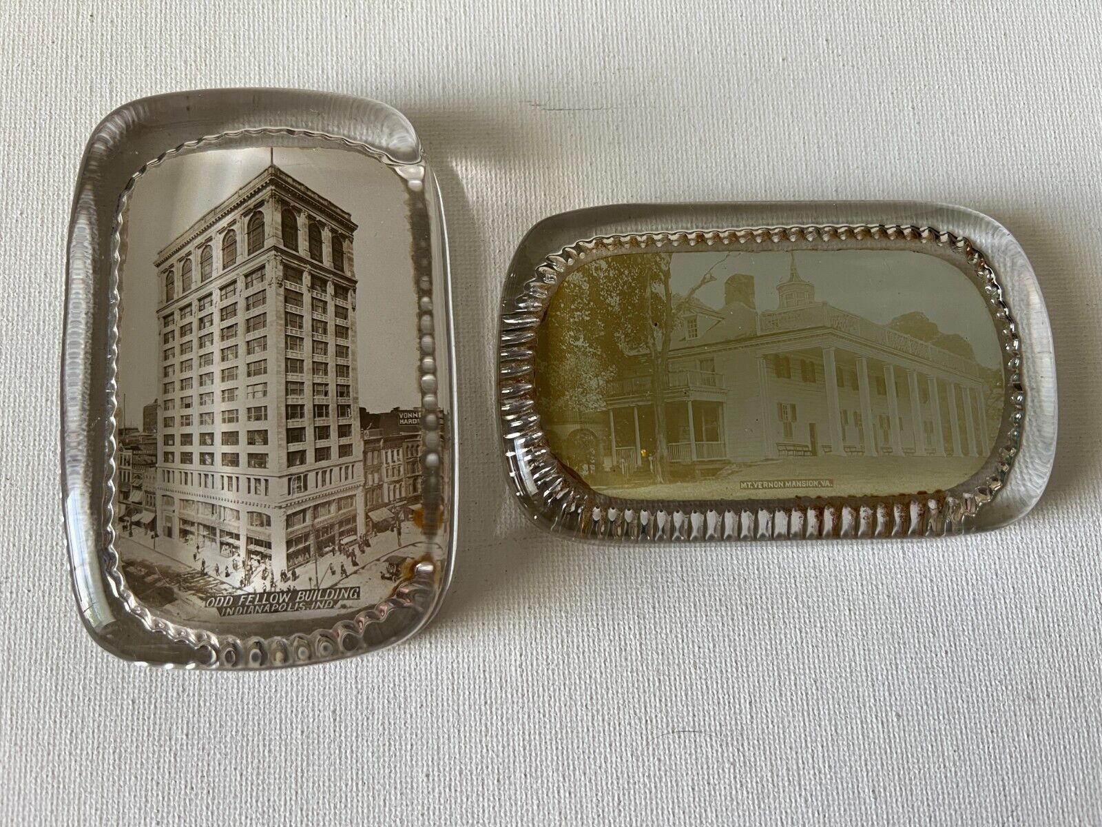 RARE ANTIQUE ODDFELLOW BUILDING INDIANAPOLIS & MT. VERNON GLASS PAPERWEIGHTS