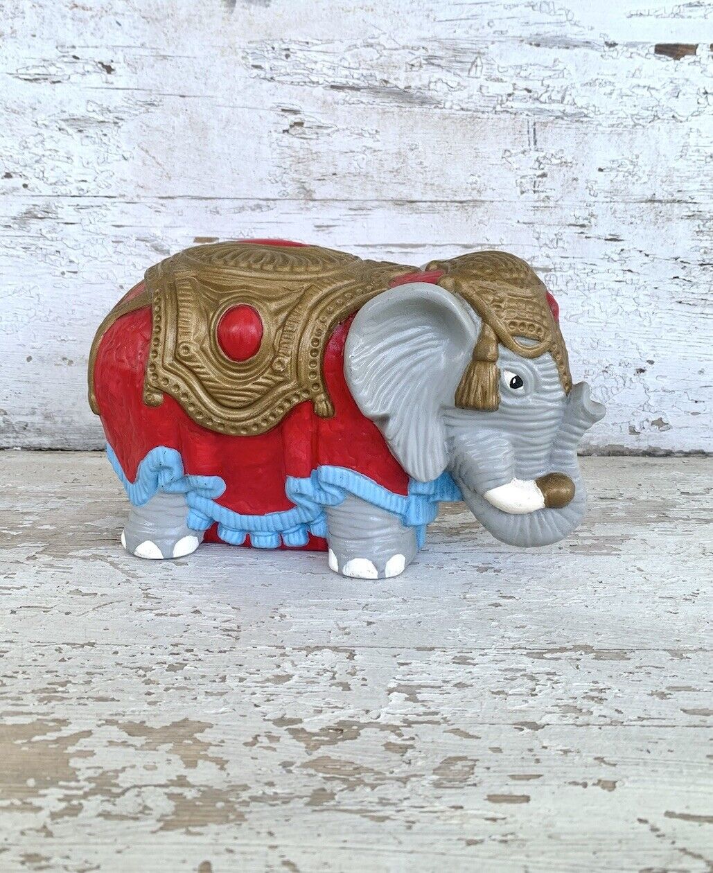Vintage Hand Painted Ceramic Circus Elephant Statue In Good Condition