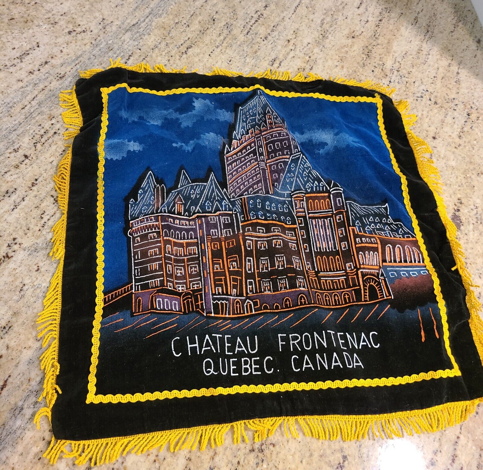Vtg Chateau Frontenac Quebec Canada Throw Pillowcase Souvenir Velveteen Glitter