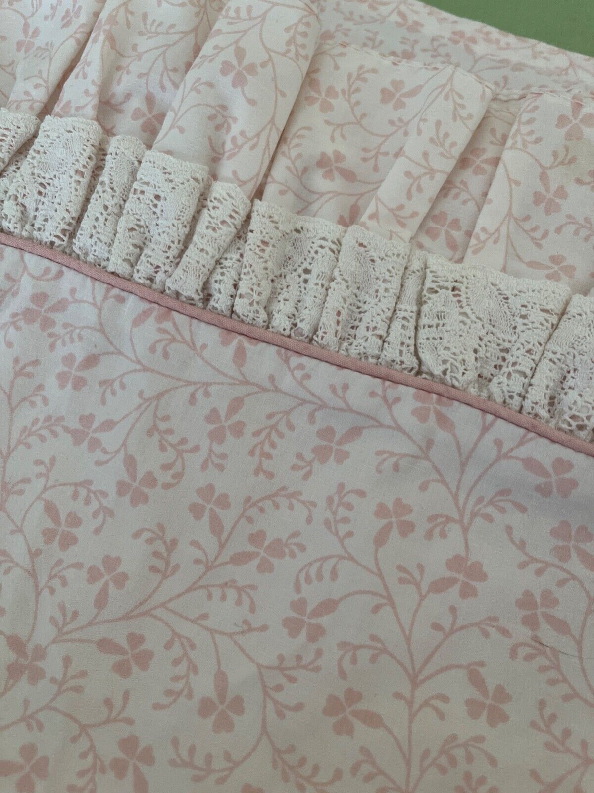 Vtg LAURA ASHLEY FULL /Double Flat Sheet Pink Flowers & Lace Ruffle
