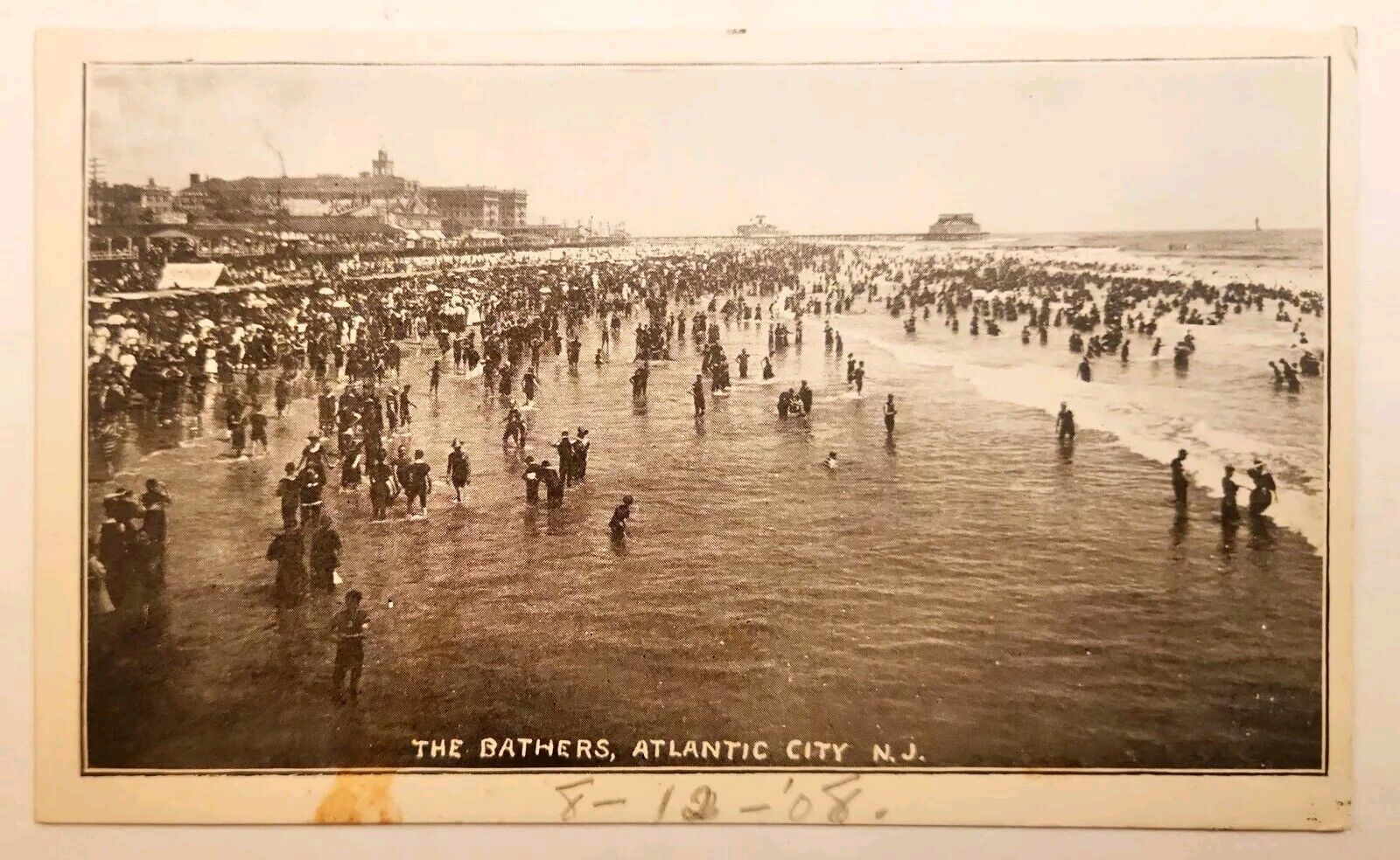 Atlantic City NJ Bathers on Beach Postcard Used (38231)