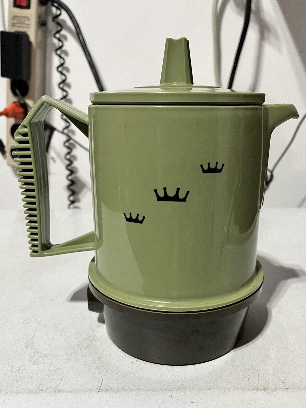 VINTAGE REGAL 6 Cup Poly Insta-Hot Pot 750W Avocado Green HOT WATER Pot