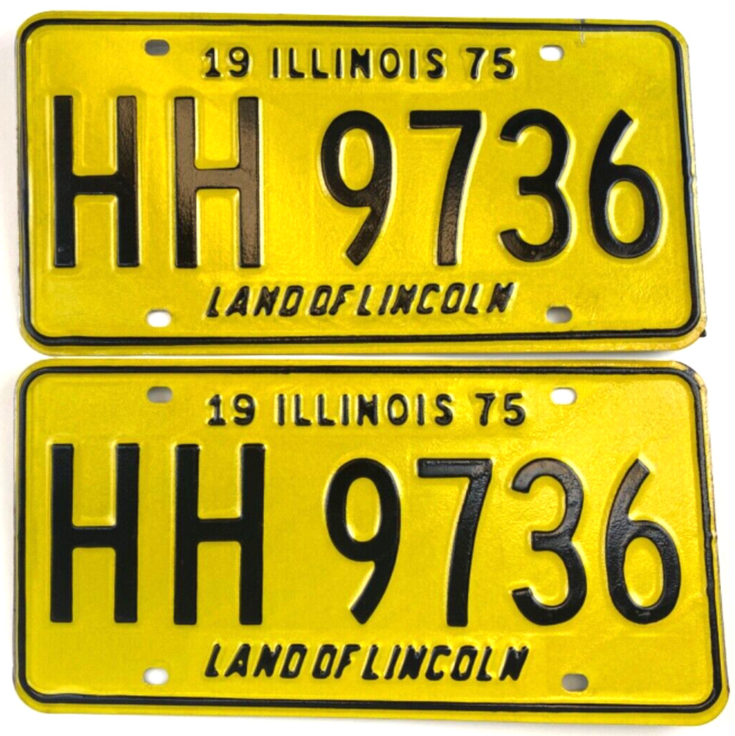 Vintage 1975 Illinois Auto License Plate Set Man Cave HH 9736 Decor Collector