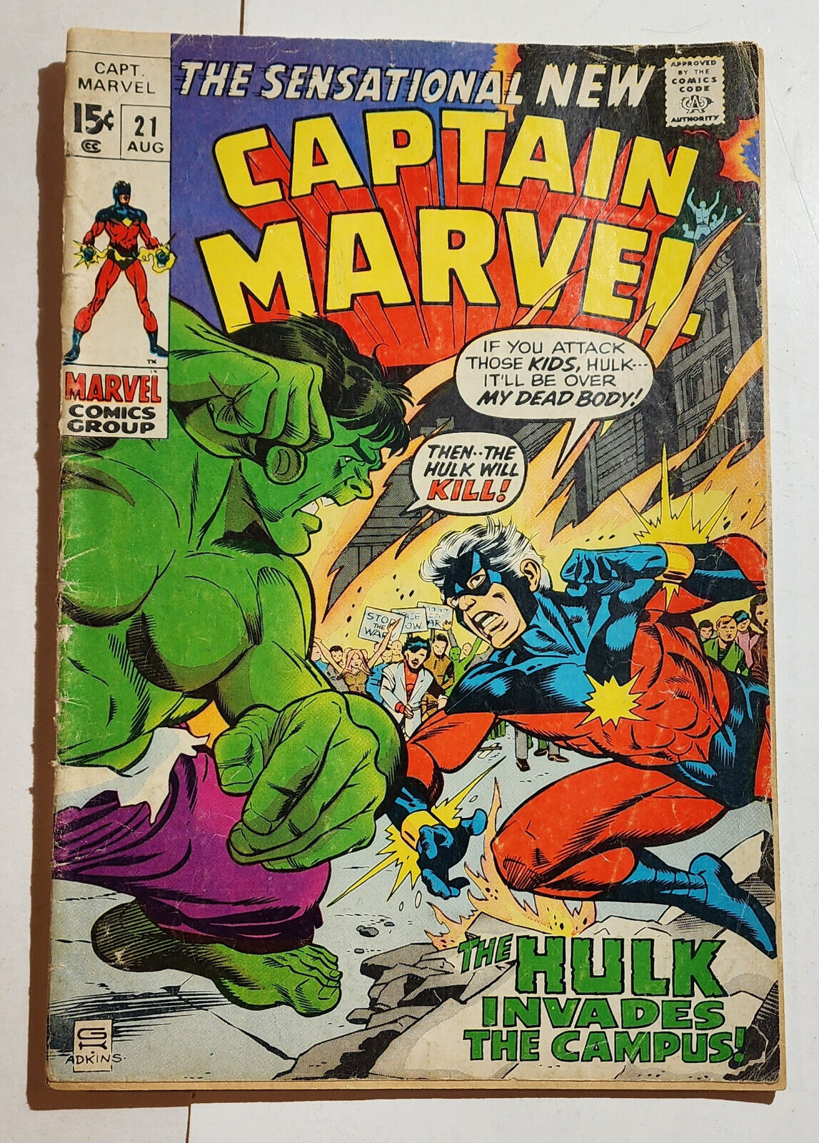 CAPTAIN MARVEL #21 with the HULK - I combine shipping