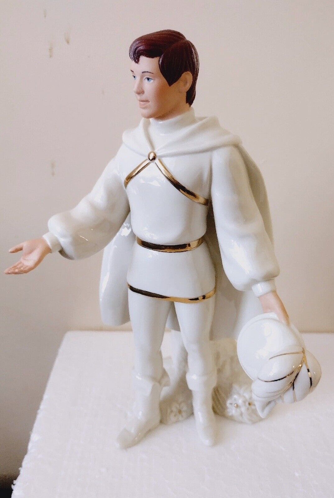 Snow White Disney Showcase Collection The Prince Figurine