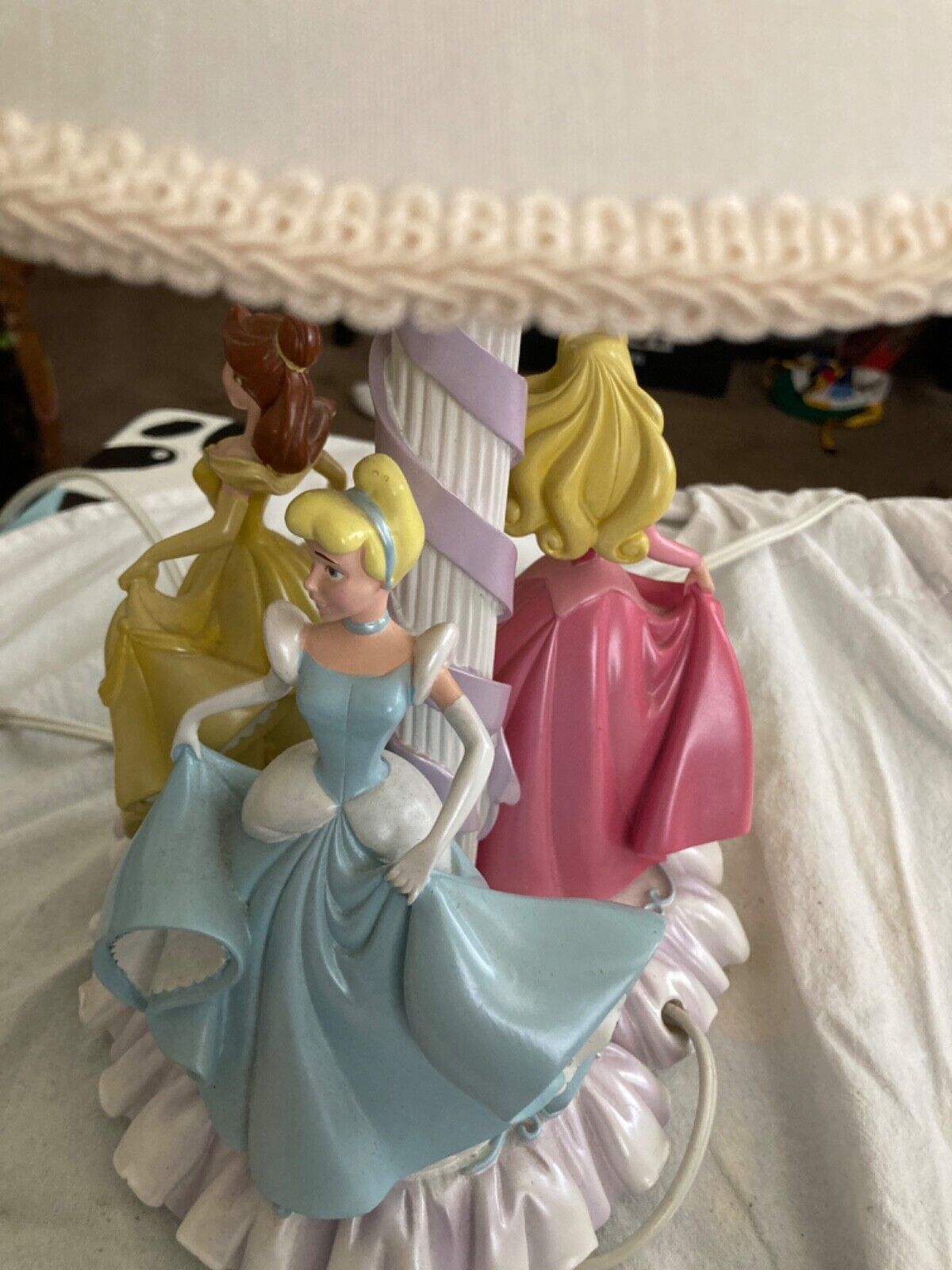 Disney Parks Princess Table Lamp Light  Cinderella Aurora Belle  #27088