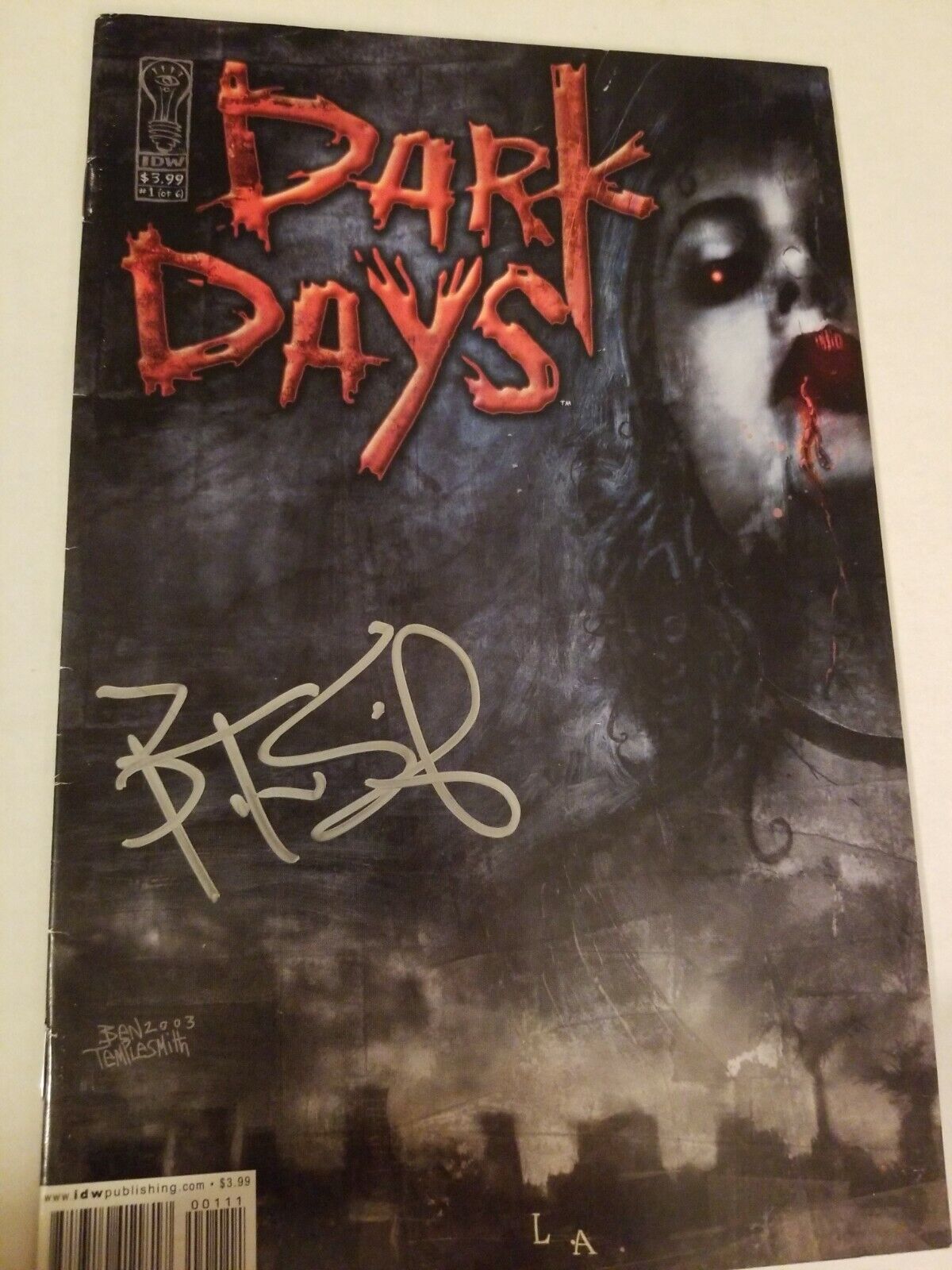 DARK DAYS #1 IDW horRor vampire sexy 2003 SIGNED by artist Ben Templesmith bad
