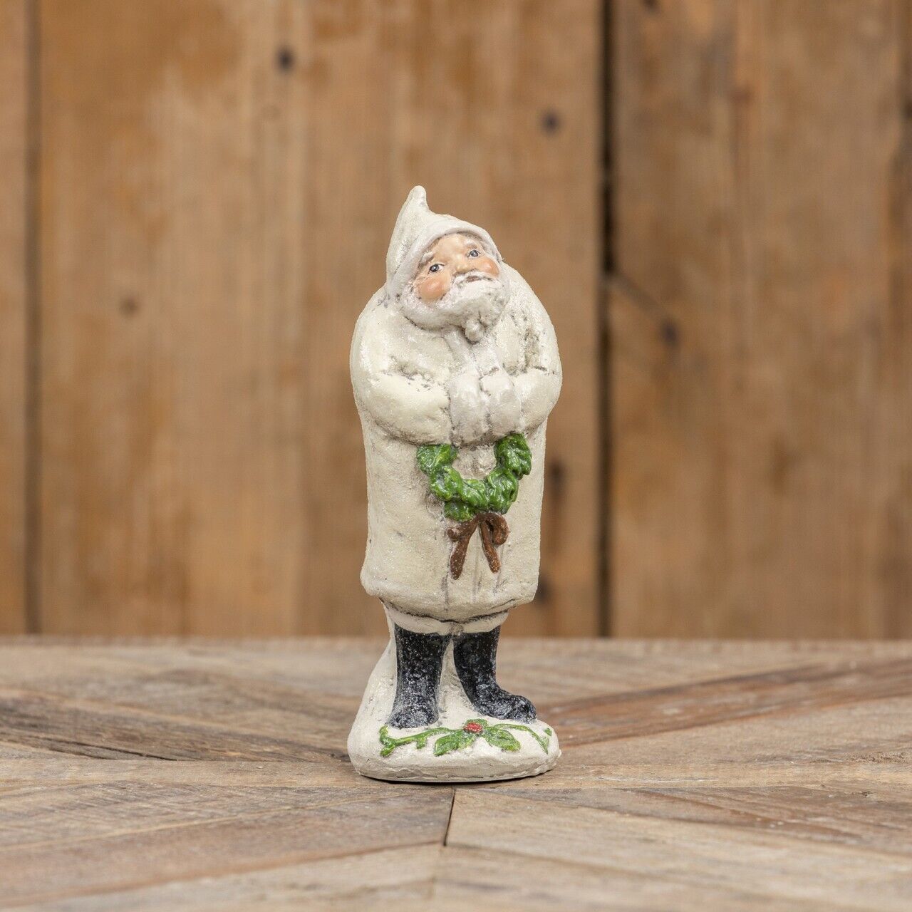 Primitive Whimsical Ivory & Glitter Santa Claus Figure with Wreath 7.5 in