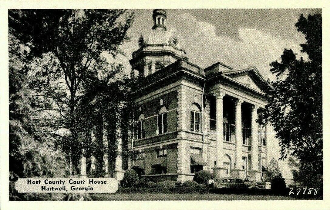 1930'S. HARTWELL, GA. HART COUNTY COURT HOUSE. POSTCARD.