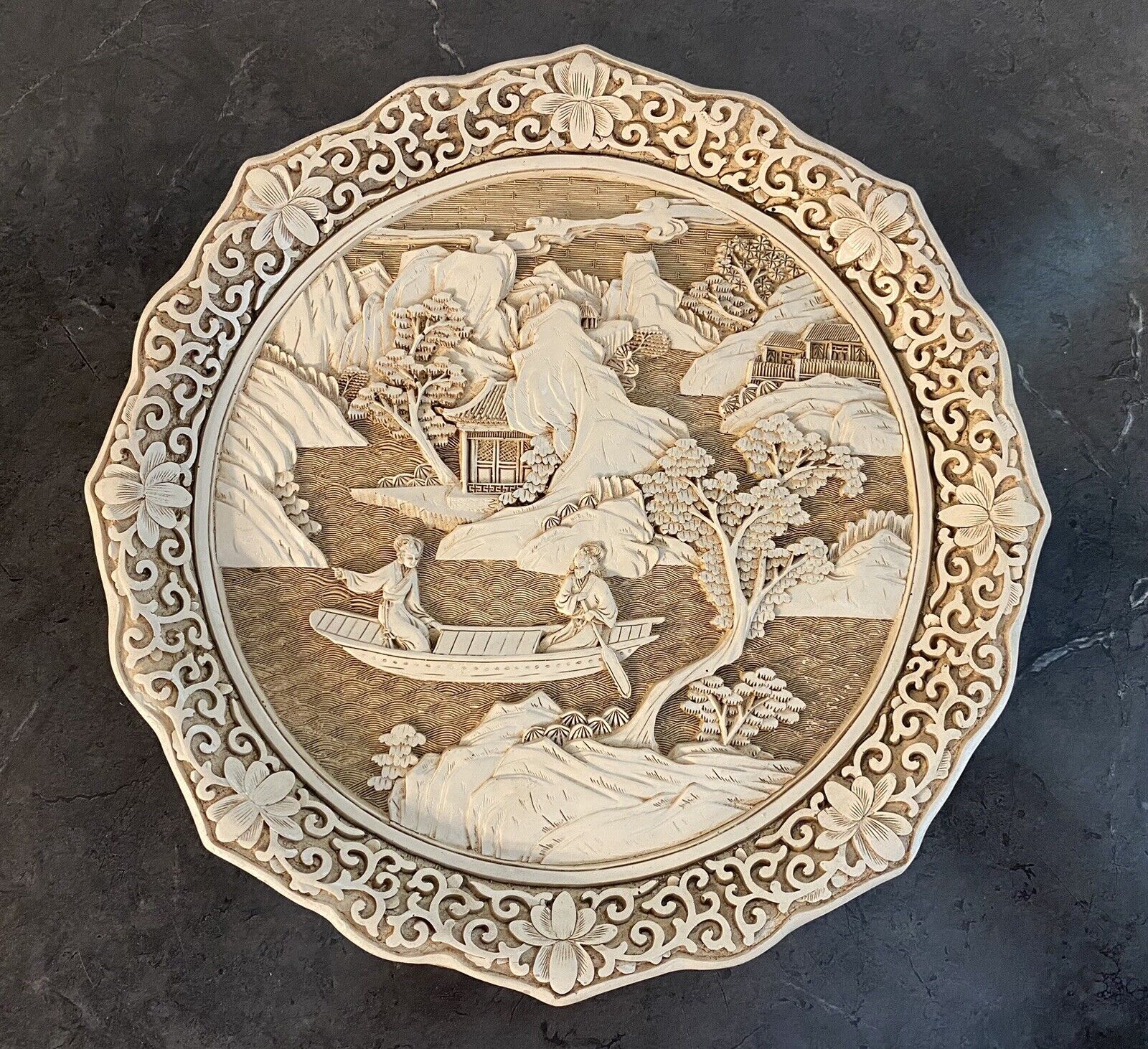 Vintage Ivory Dynasty Plate Arnart Imports 9.5”