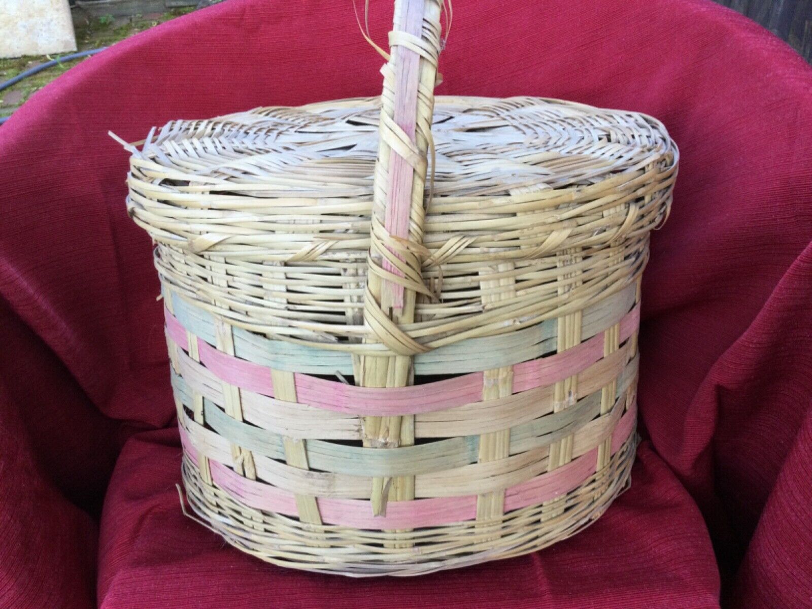 Vintage large Mexican Easter basket w lid 1950-1060\'s. super find w lid