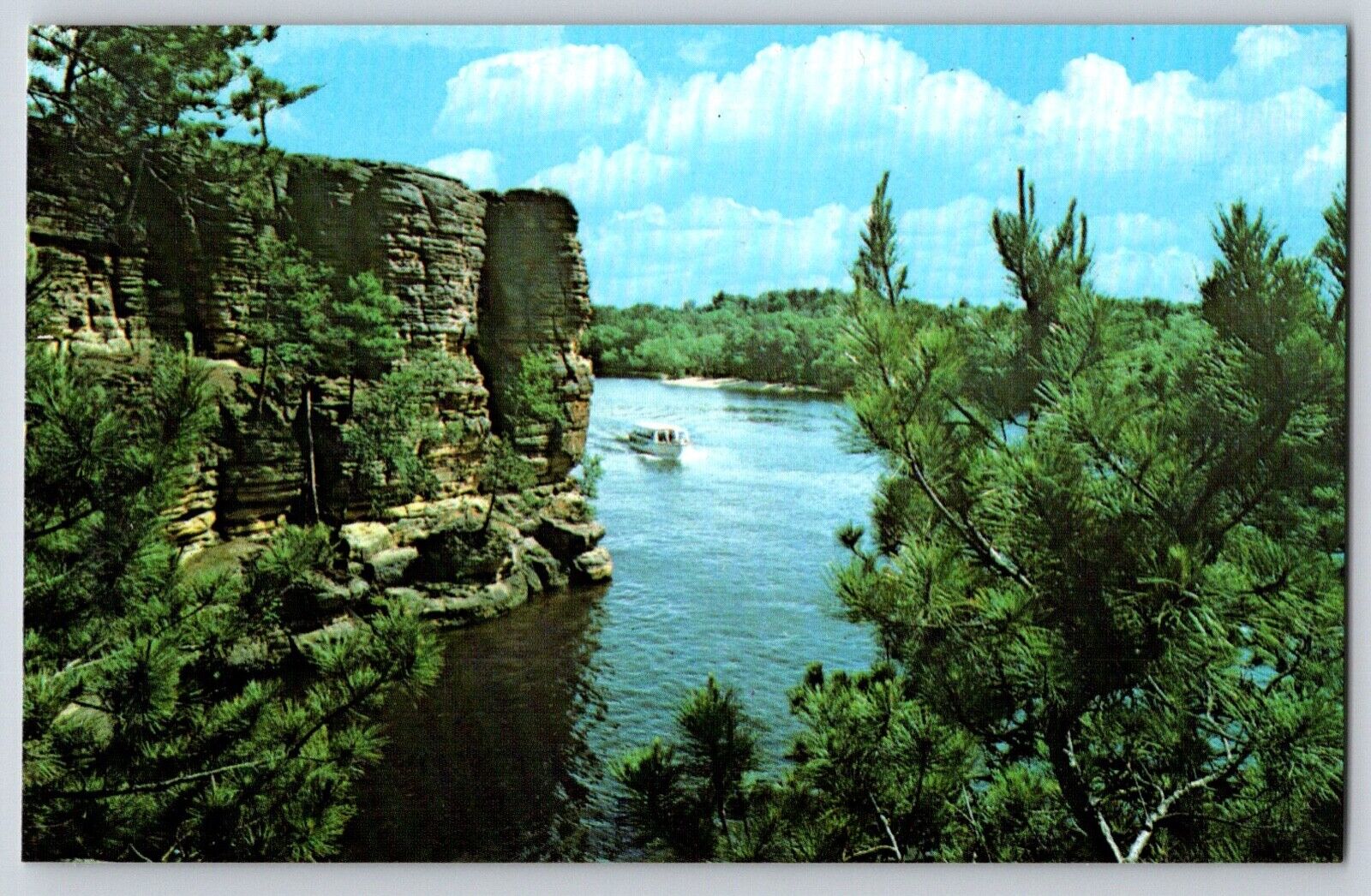 Postcard Wisconsin Dells High Rock Lake 