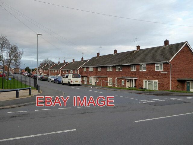 PHOTO  GRASMERE DRIVE WARNDON WORCESTER A LARGE HOUSING ESTATE WITH THE STREETS