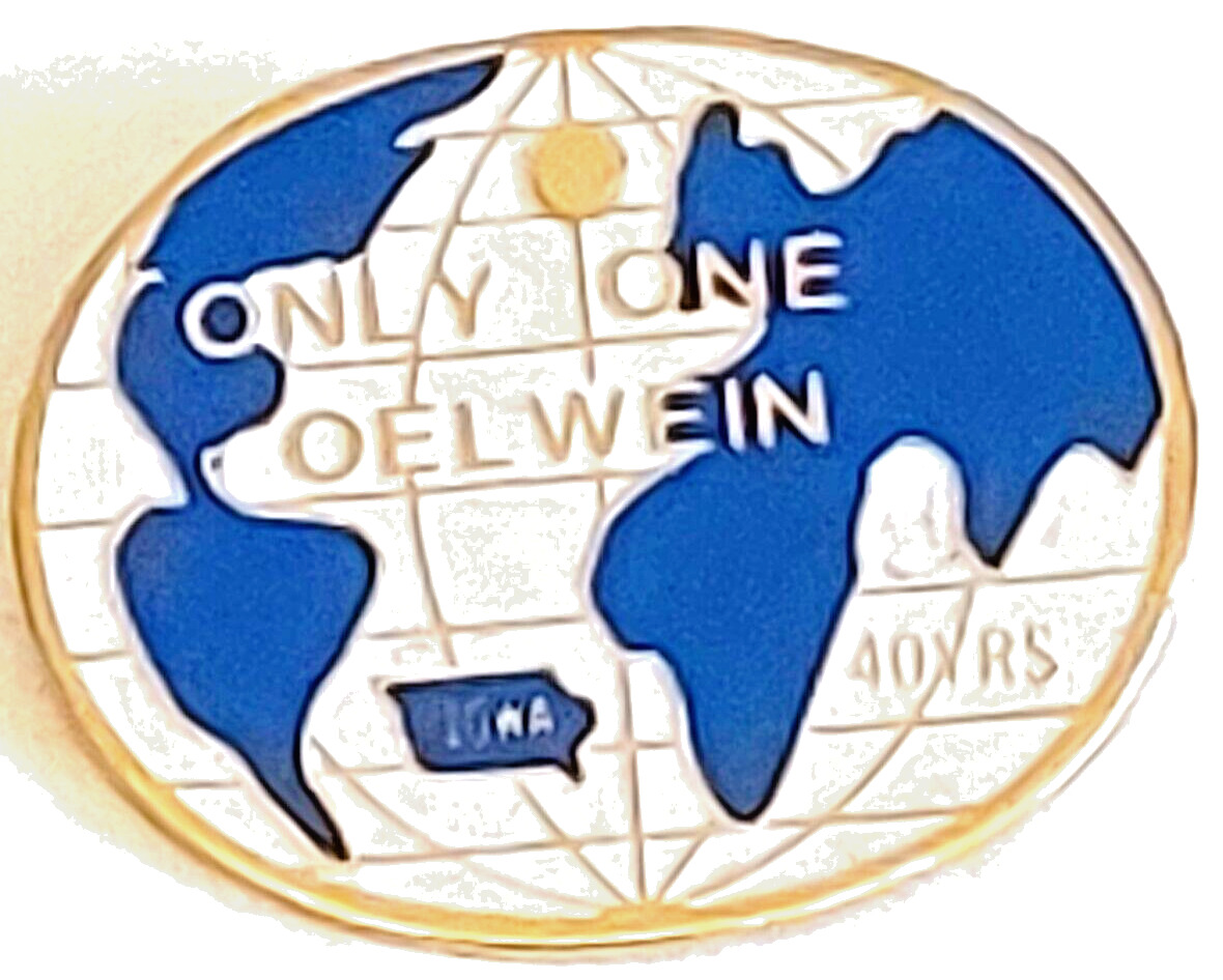 Only One Oelwein IOWA 40 Years Lapel Pin (081023)