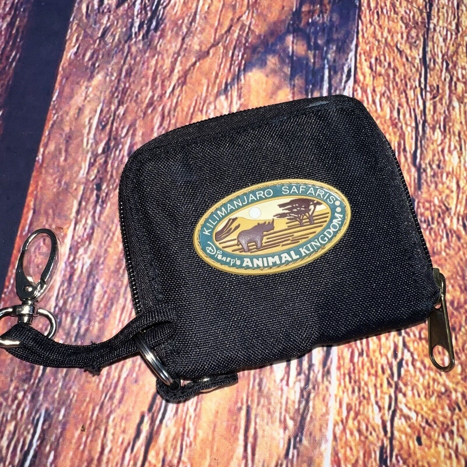 Vintage Disney Animal Kingdom Kilimanjaro Safaris Collectible Wallet Black