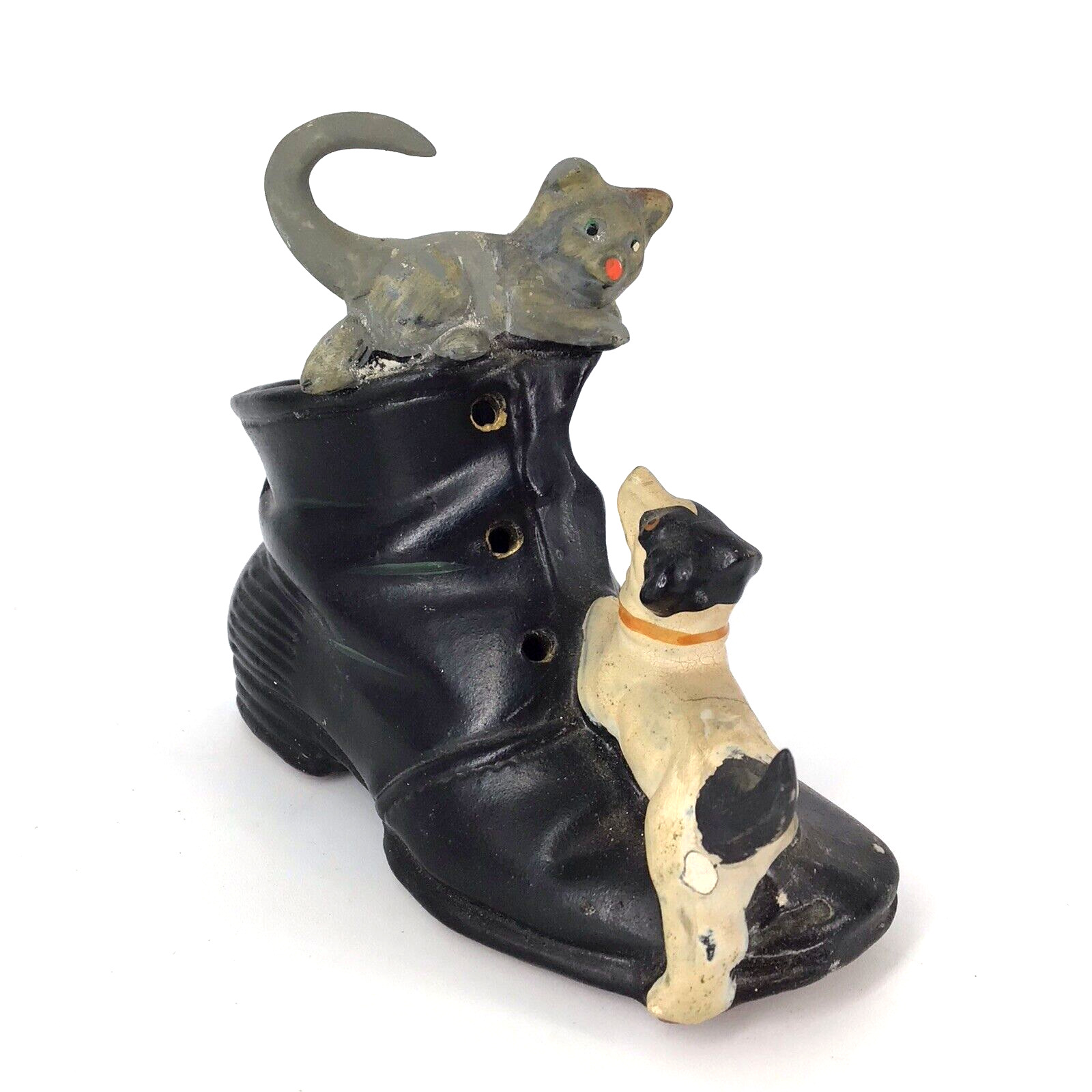 vtg ceramic shoe BOOT w/ Dog and Cat figurine Niagara Falls Canada souvenir