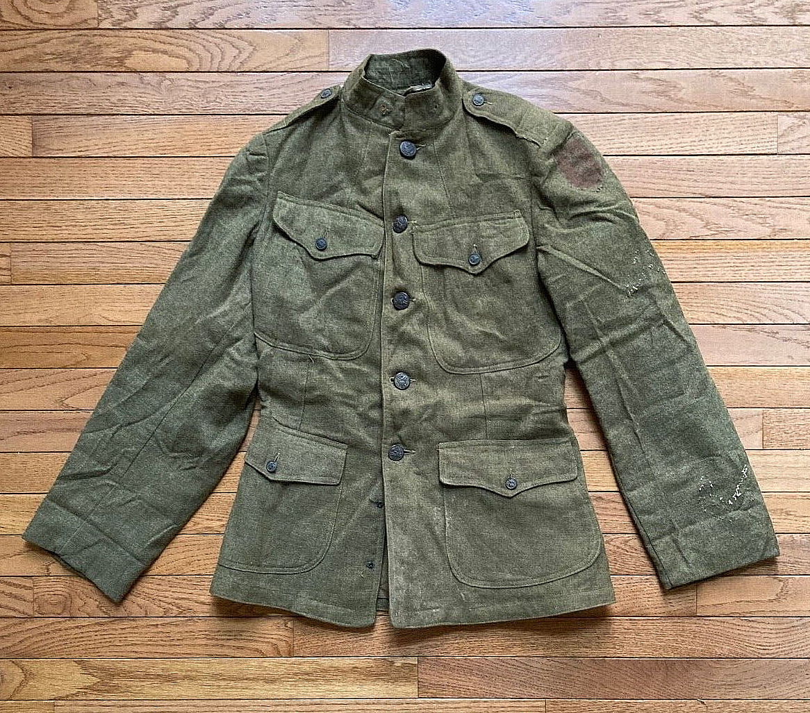 WWI US ARMY 1ST DIVISION M1917 WOOL ENLISTED MANS JACKET w/ 2 OS + 1 HD STRIPE