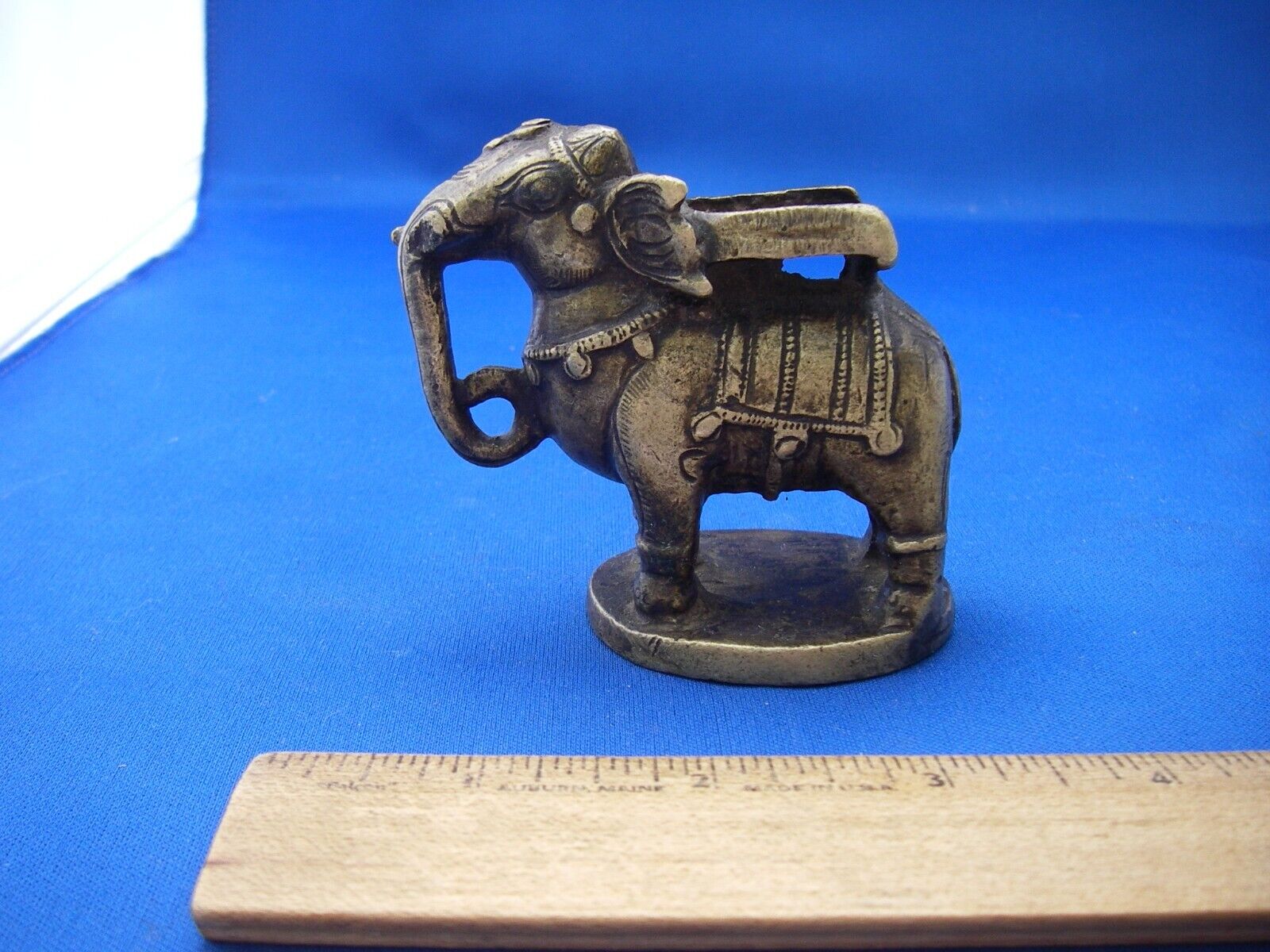 Early INDIAN Bronze HINDU DEVOTIONAL ELEPHANT FIGURINE w/IDOL PLATFORM-3 inches