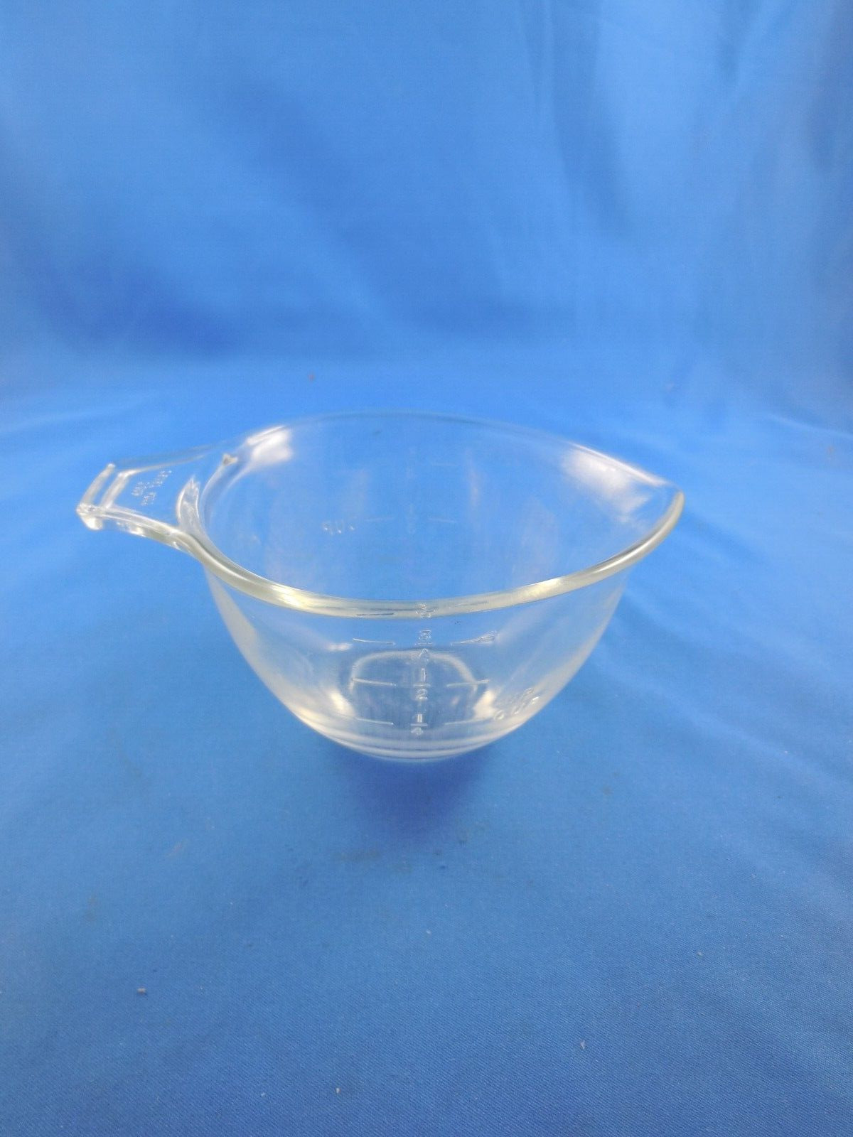Vintage 50\'s Pyrex Clear 1 Cup Measuring Cup Tab Handle